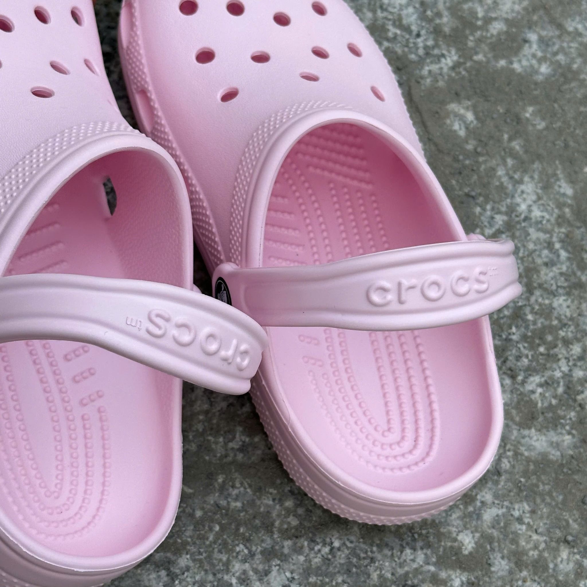 2669 - HÀNG CHÍNH HÃNG - CLOG UNISEX CROCS BAYA - HỒNG PHẤN