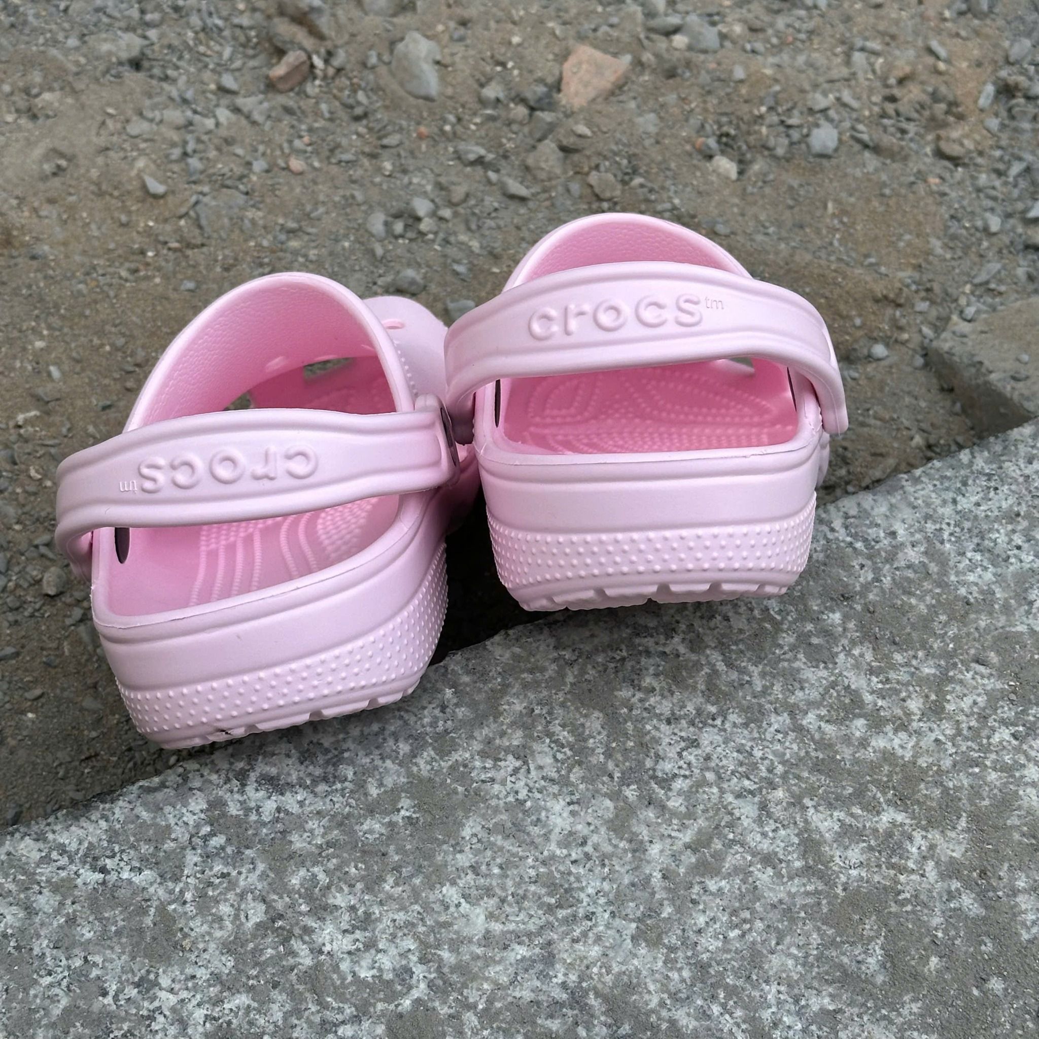 2669 - HÀNG CHÍNH HÃNG - CLOG UNISEX CROCS BAYA - HỒNG PHẤN