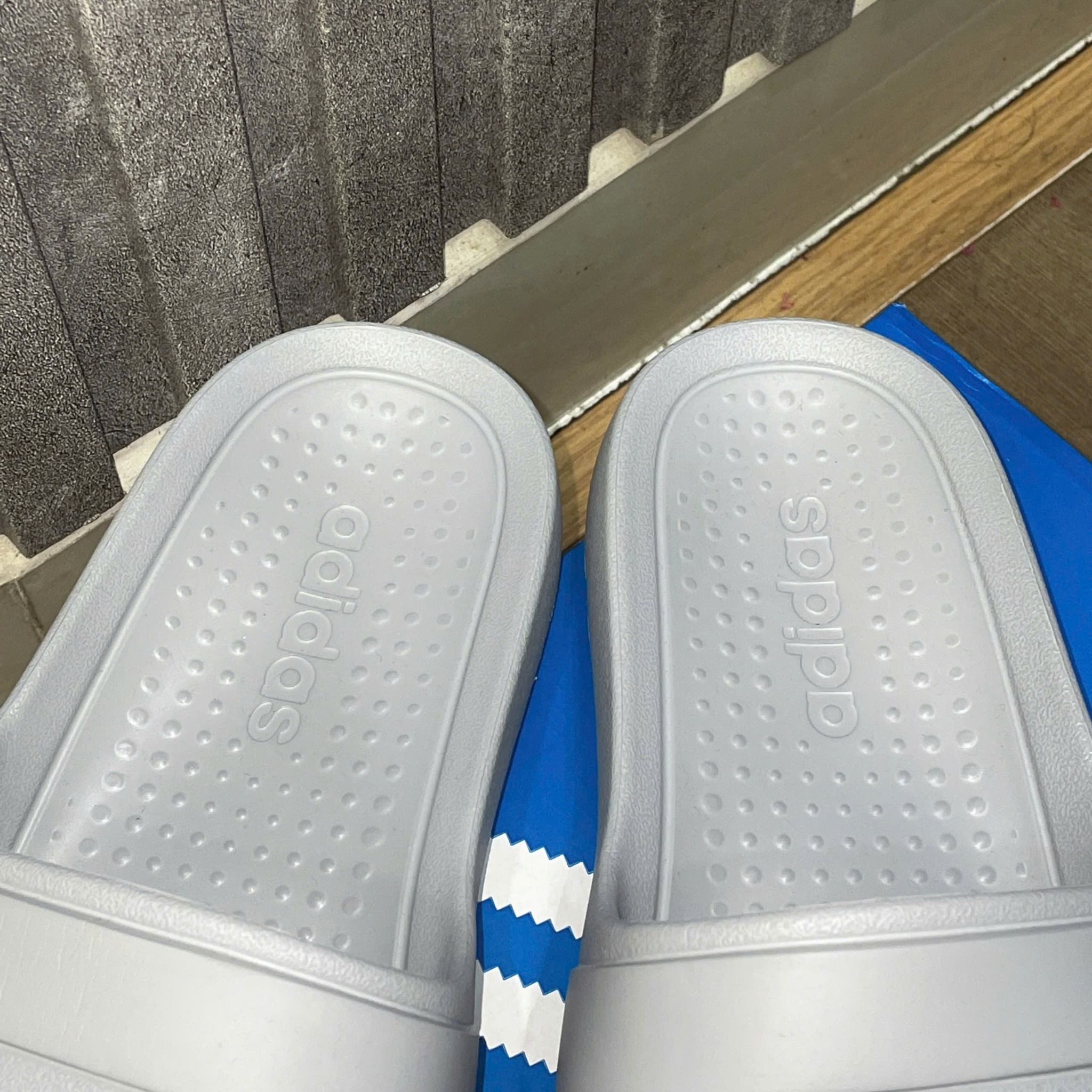 2663 - HÀNG CHÍNH HÃNG - DÉP ADIDAS FLOW - XÁM SILVER - Code: IG6863