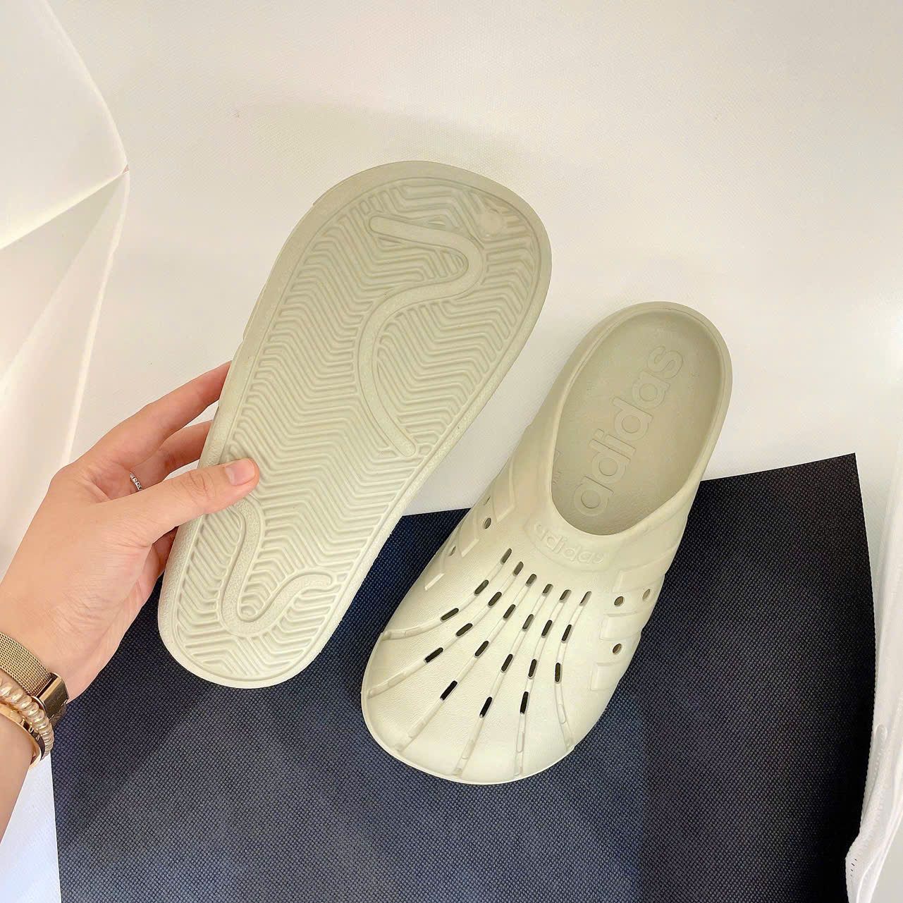 2673 - HÀNG CHÍNH HÃNG - Dép ADIDAS - ADILETTE CLOGS ( RỌ ) - *BE FULL* - CODE: IF8653