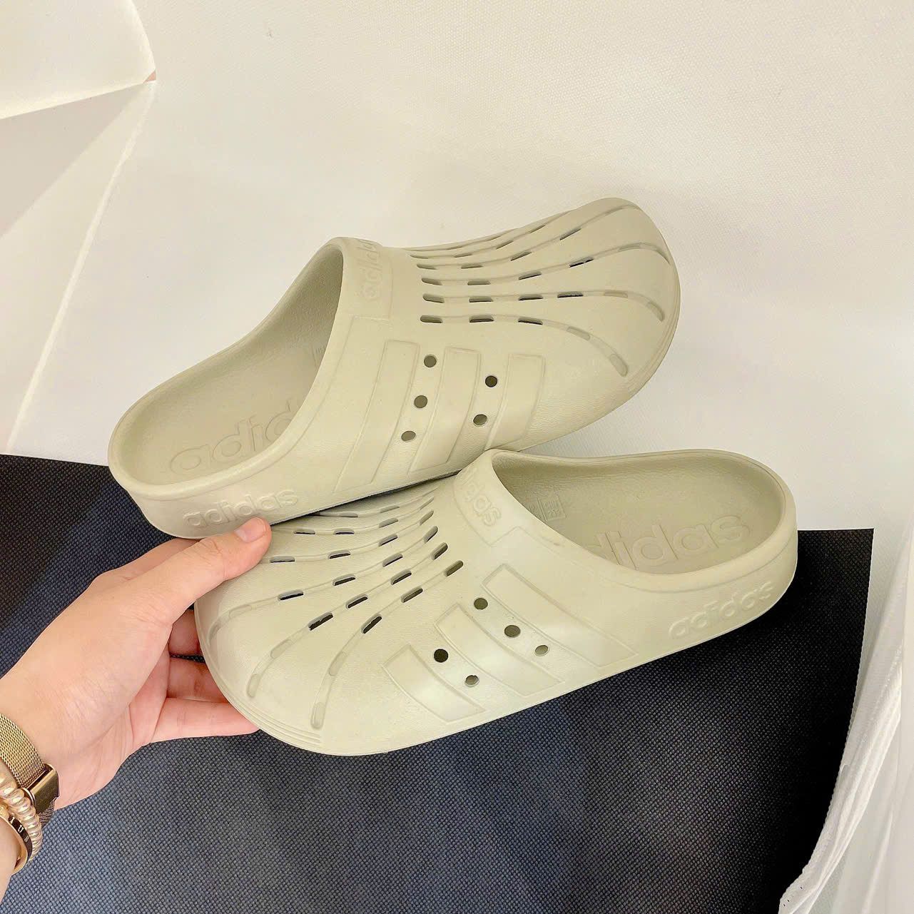 2673 - HÀNG CHÍNH HÃNG - Dép ADIDAS - ADILETTE CLOGS ( RỌ ) - *BE FULL* - CODE: IF8653