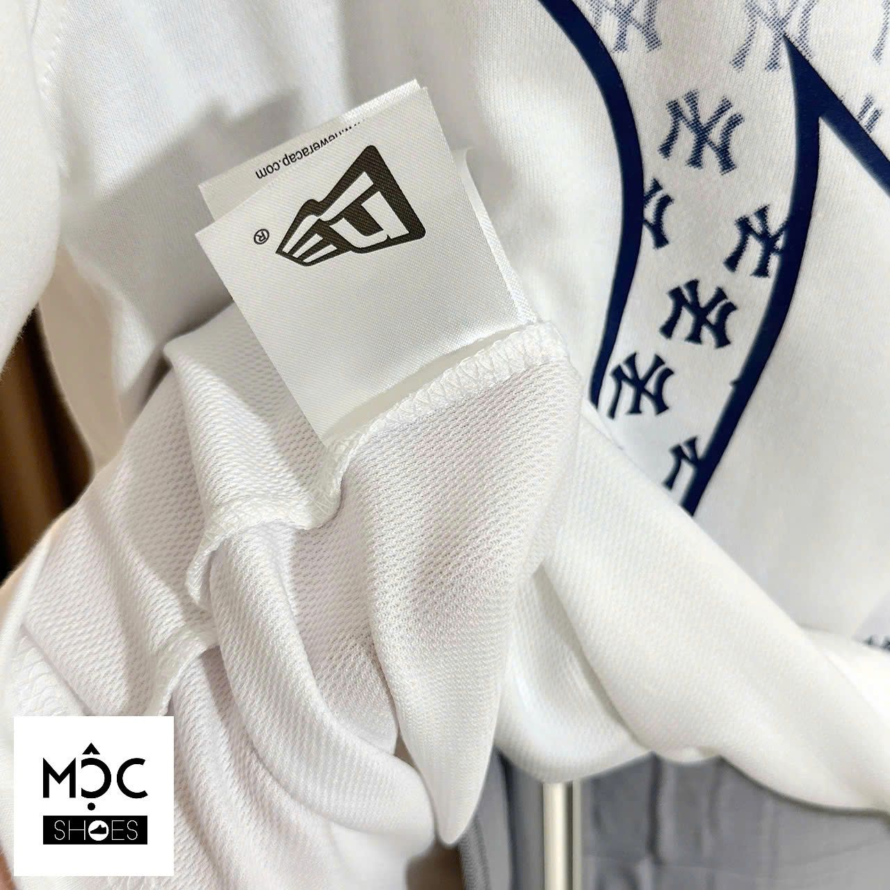 2683 - HÀNG CHÍNH HÃNG - ÁO THUN NEW ERA - NY CHÌM BÔNG - TRẮNG - CODE: 14539992