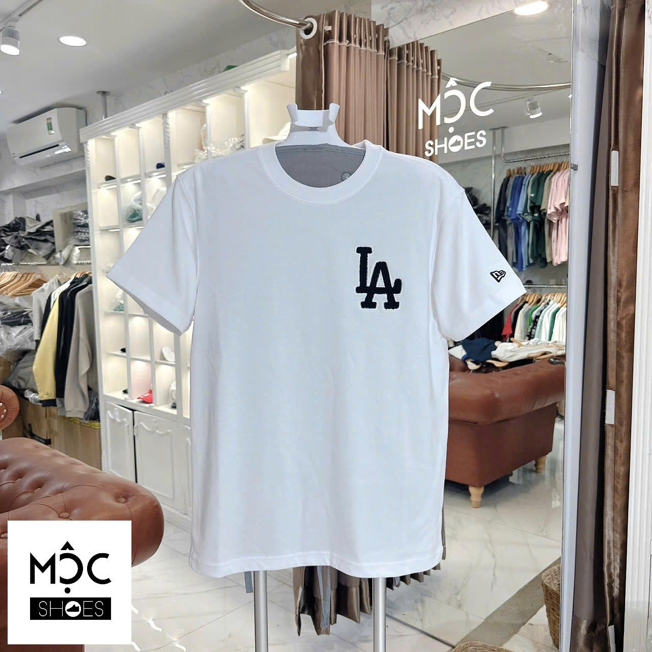 2684 - HÀNG CHÍNH HÃNG - ÁO THUN NEW ERA - LA CHÌM BÔNG - TRẮNG - CODE: 14539991