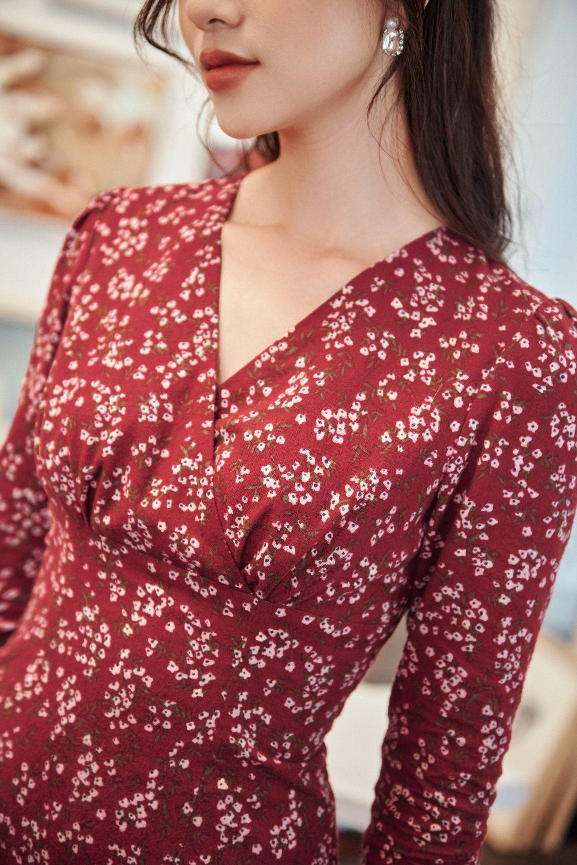 Váy cổ wrap 1VA639DO