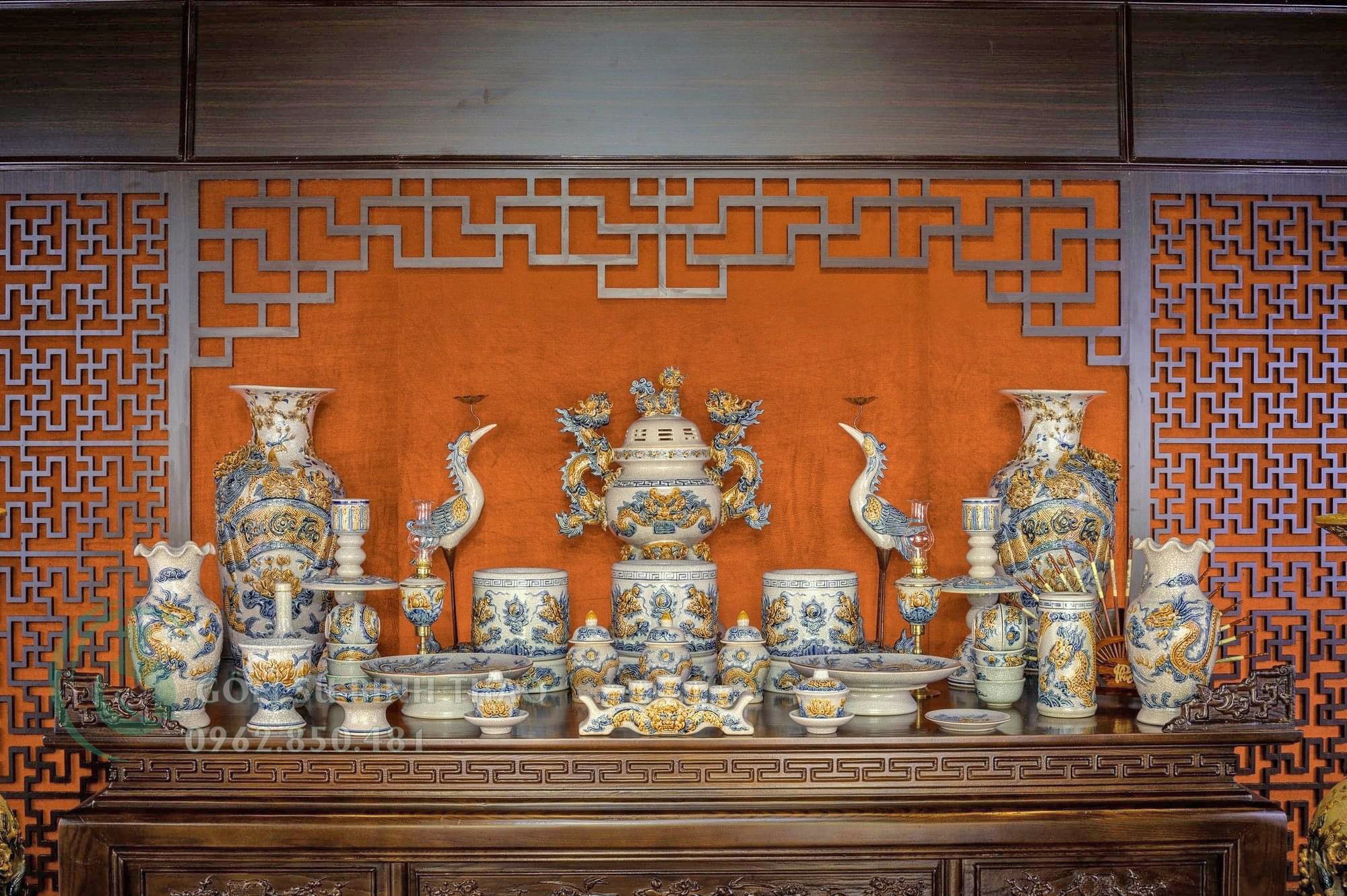 Đồ thờ gốm Bát Tràng đầy đủ men rạn đắp nổi, bộ đồ thờ gia tiên đầy đủ 3N4