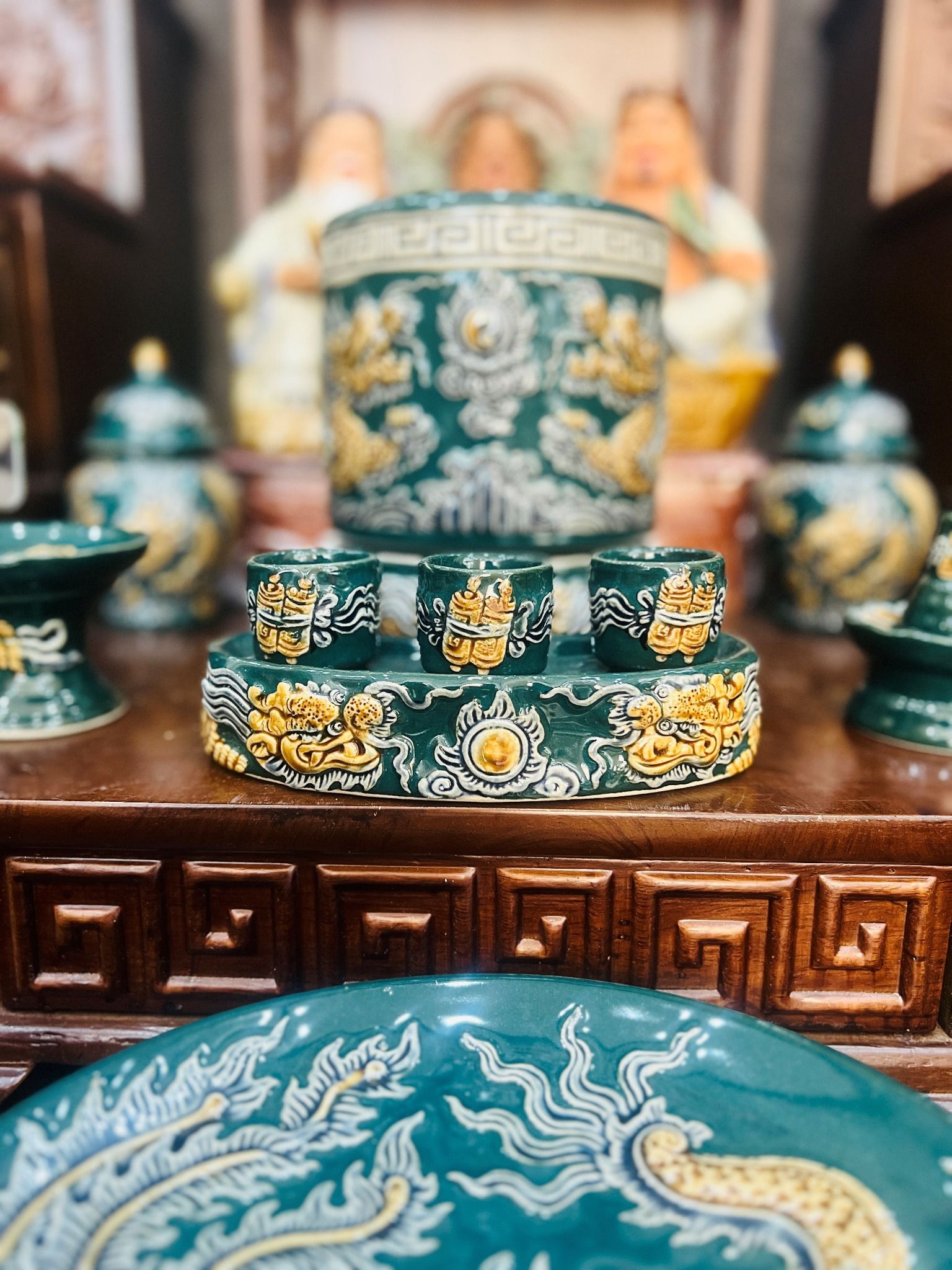 Ban thờ Tài Địa Gốm sứ Bát Tràng Hợp mệnh Mộc & Hỏa - Gốm nghệ nhân Bát Tràng PATT21