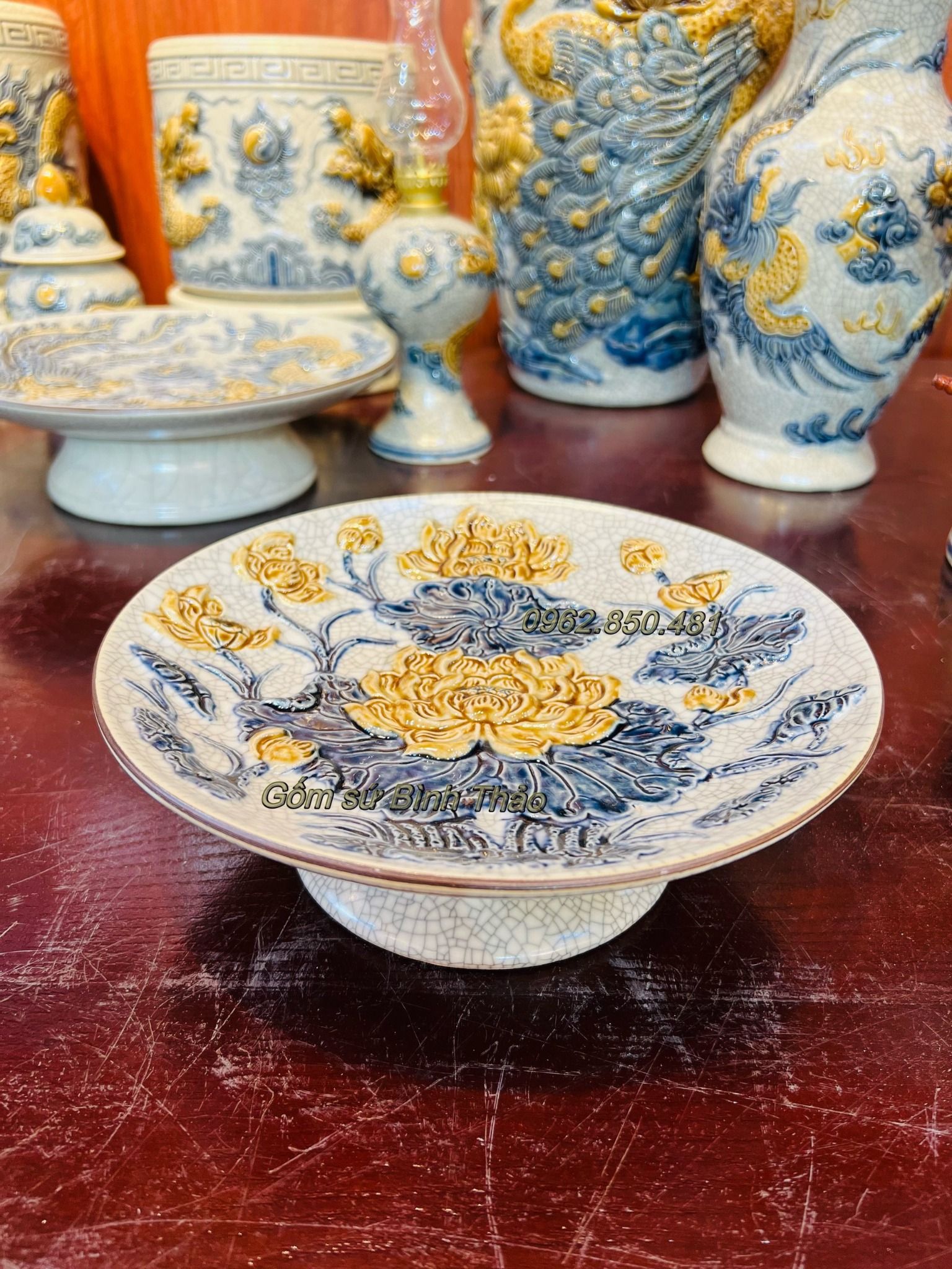 Mâm bồng Sen Men rạn Đắp nổi PA