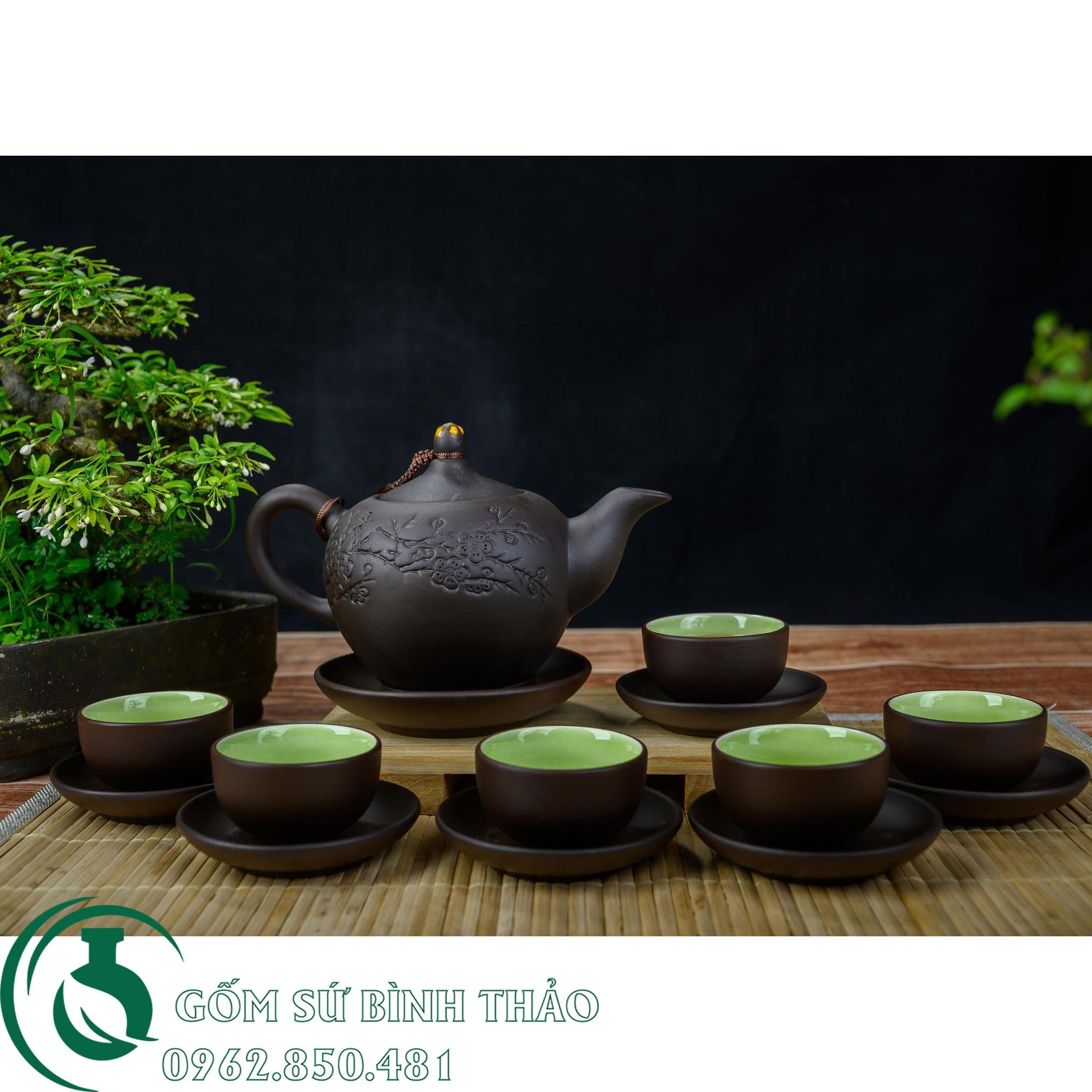 Bộ ấm trà chóp khắc đào tử sa Bát Tràng