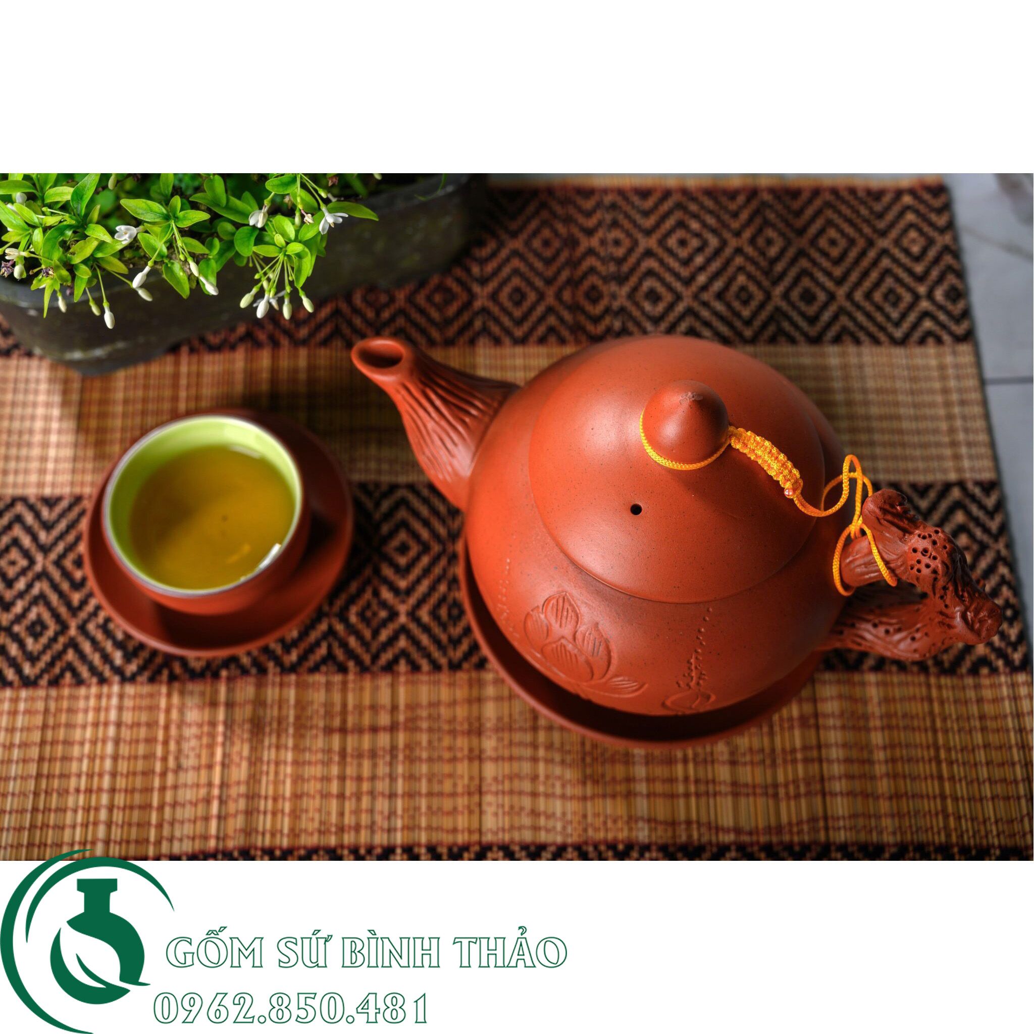 Bộ ấm trà quai đắp tử sa Bát Tràng