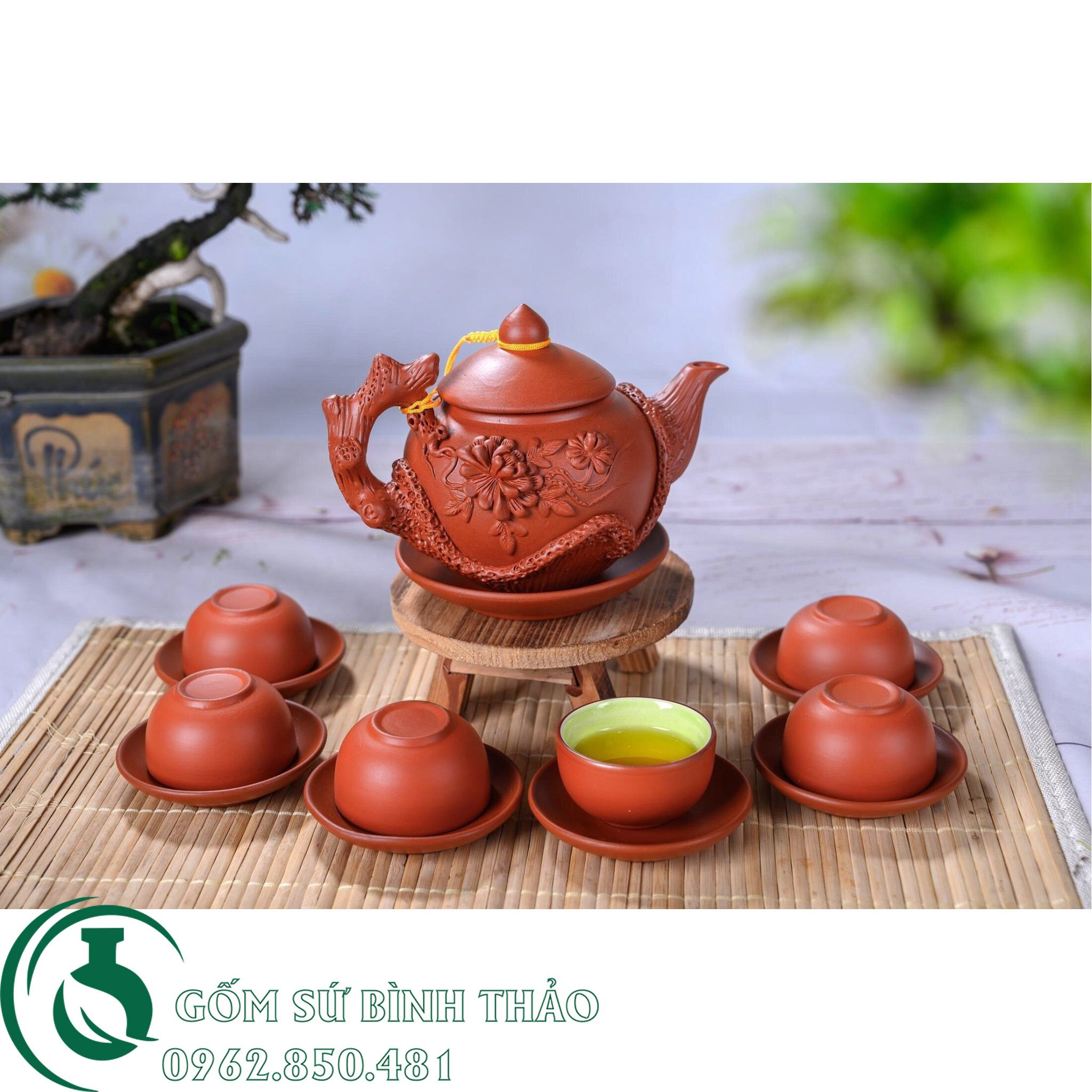Bộ ấm trà đắp phù dung tử sa Bát Tràng