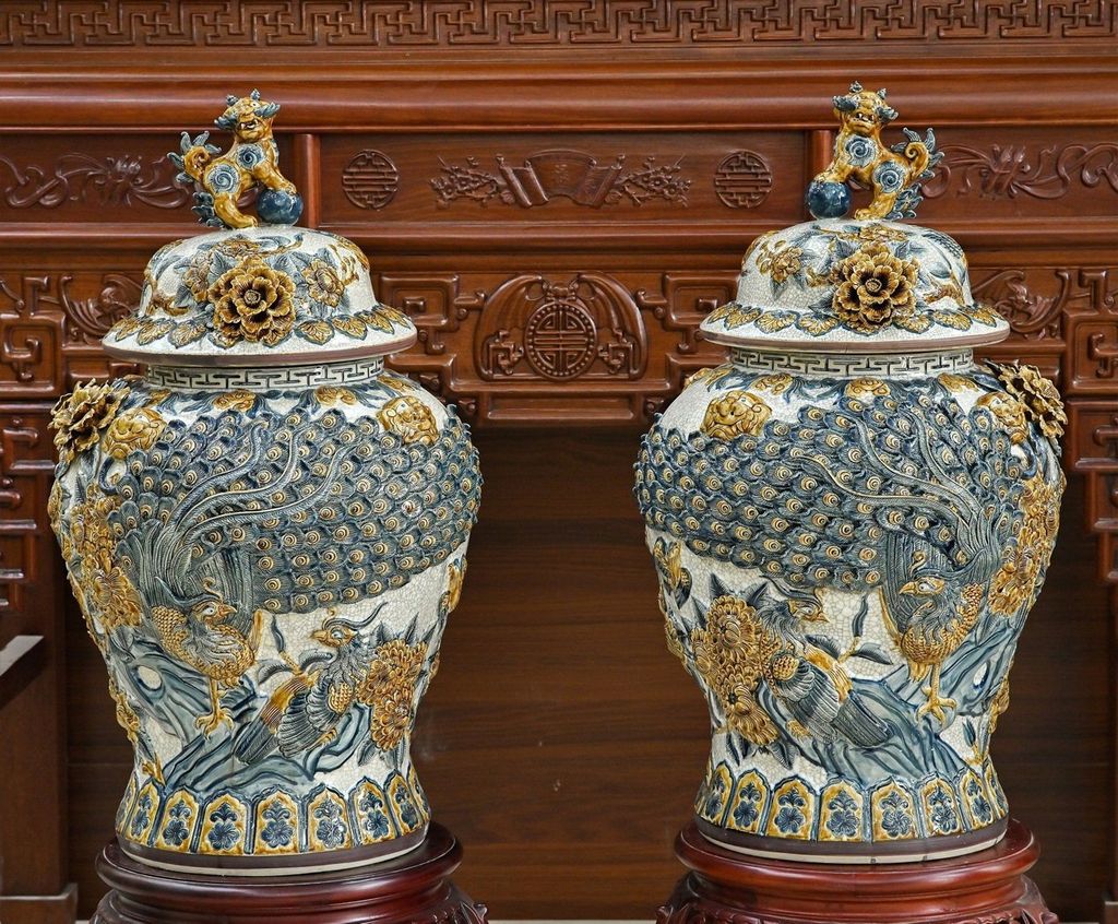 Chóe Công đào Men rạn đắp nổi kênh đuôi 3D - Hàng Nghệ nhân Bát Tràng HN