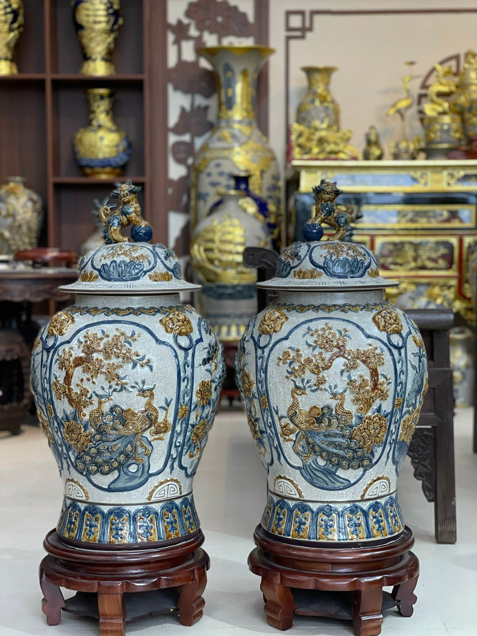 Chóe Tứ Cảnh Men Rạn Bát Tràng