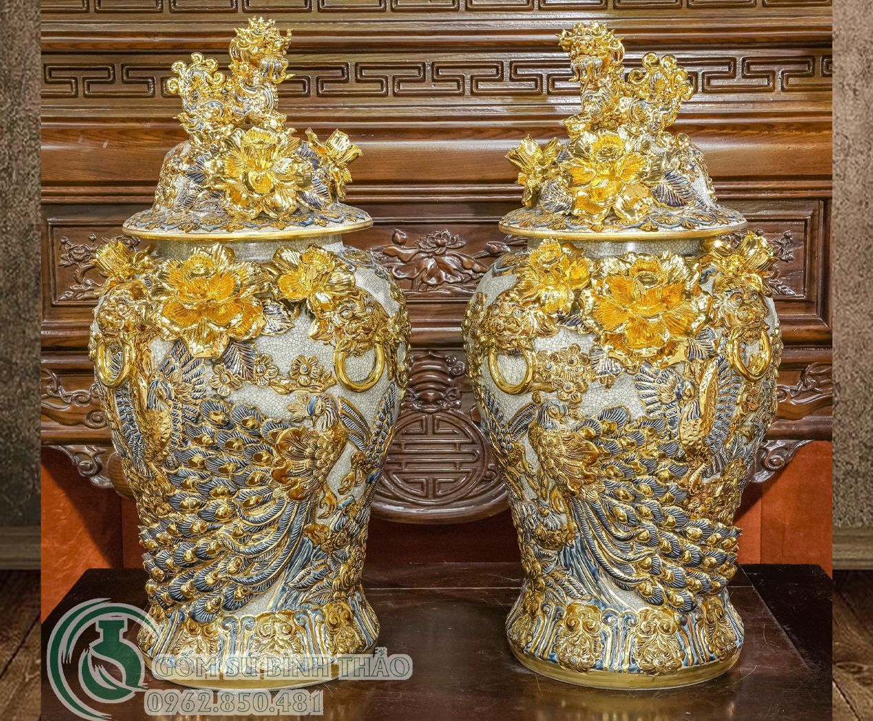 Chóe Công đào 30L Men rạn đắp nổi Vẽ vàng 24K - hàng Nghệ nhân Bát Tràng PA