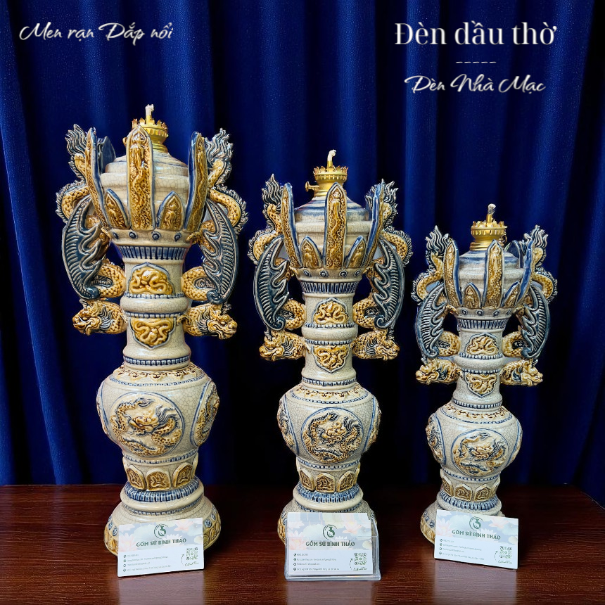 Đèn thờ Nhà Mạc Men rạn Đắp nổi CN
