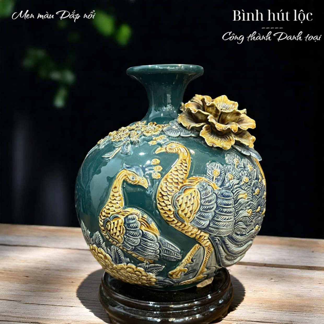 Bình hút lộc Công thành danh toại Men rạn đắp nổi - Hàng nghệ nhân Bát Tràng HLHNCĐ