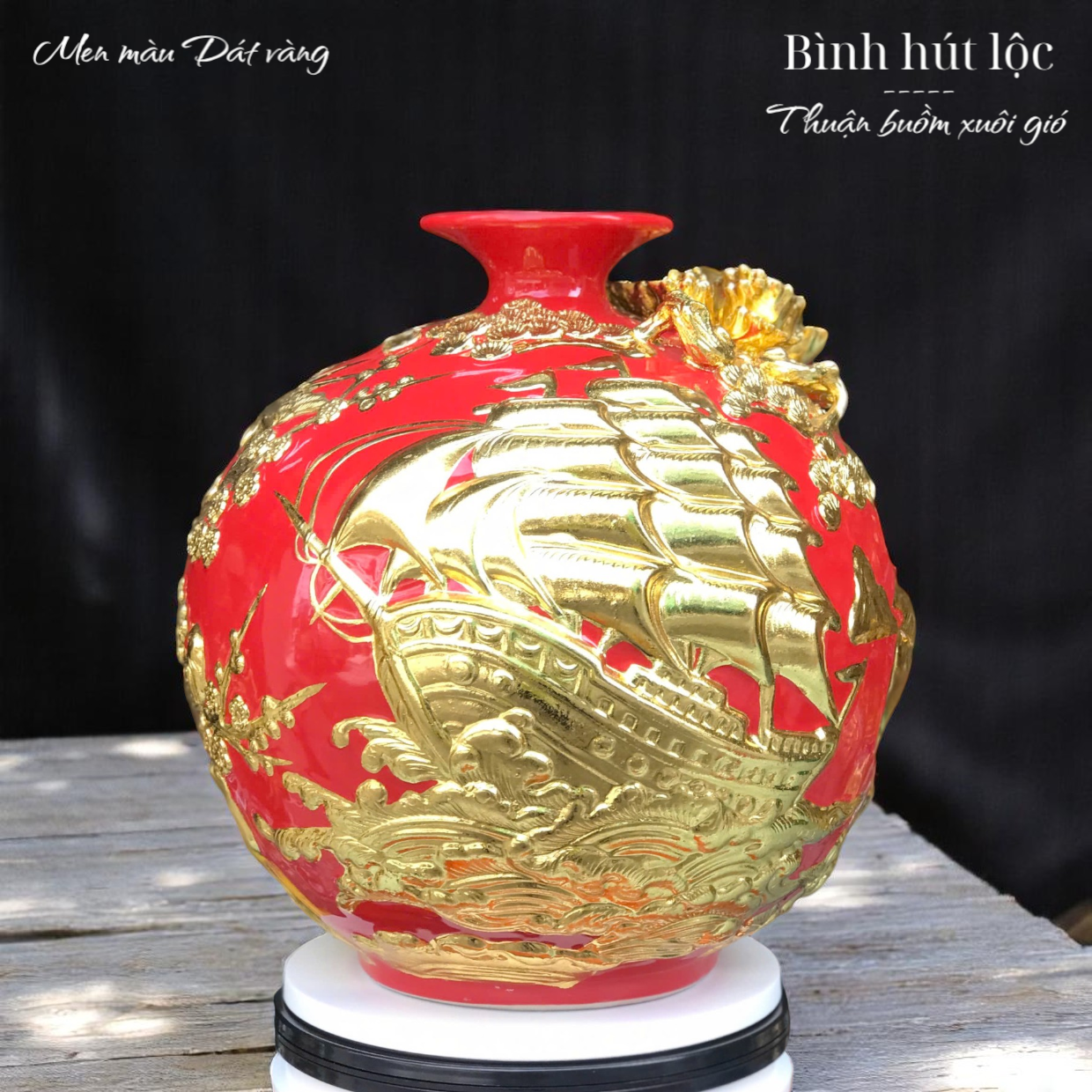 Bình hút lộc men rạn cổ Bát Tràng dát vàng - Thuận buồm xuôi gió