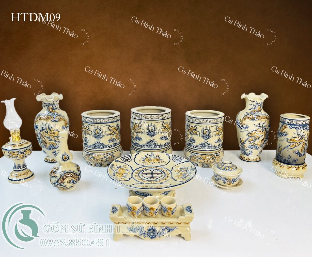 Bộ Đồ thờ Gia tiên Men Hoàng Thổ đắp nổi Gốm Nghệ nhân Bát Tràng HTDM09