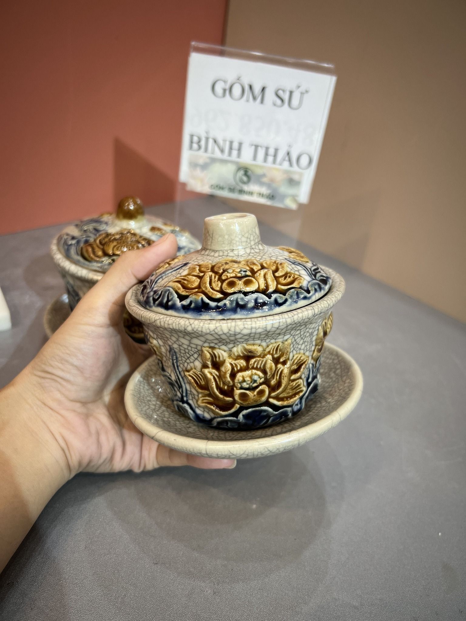 Bát trà Sâm Men rạn Đắp nổi PA