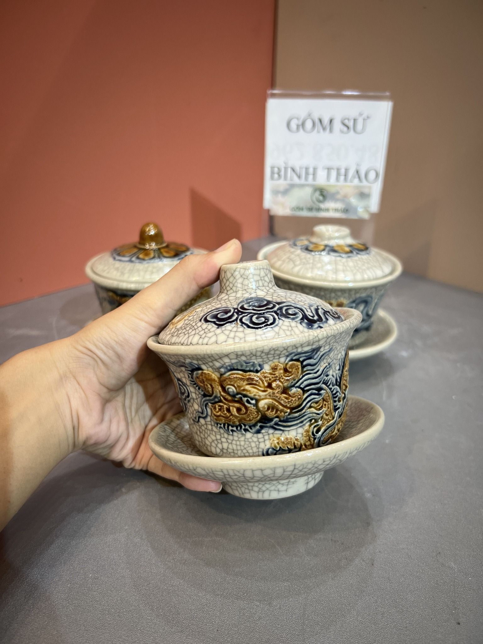 Bát trà Sâm Men rạn Đắp nổi PA