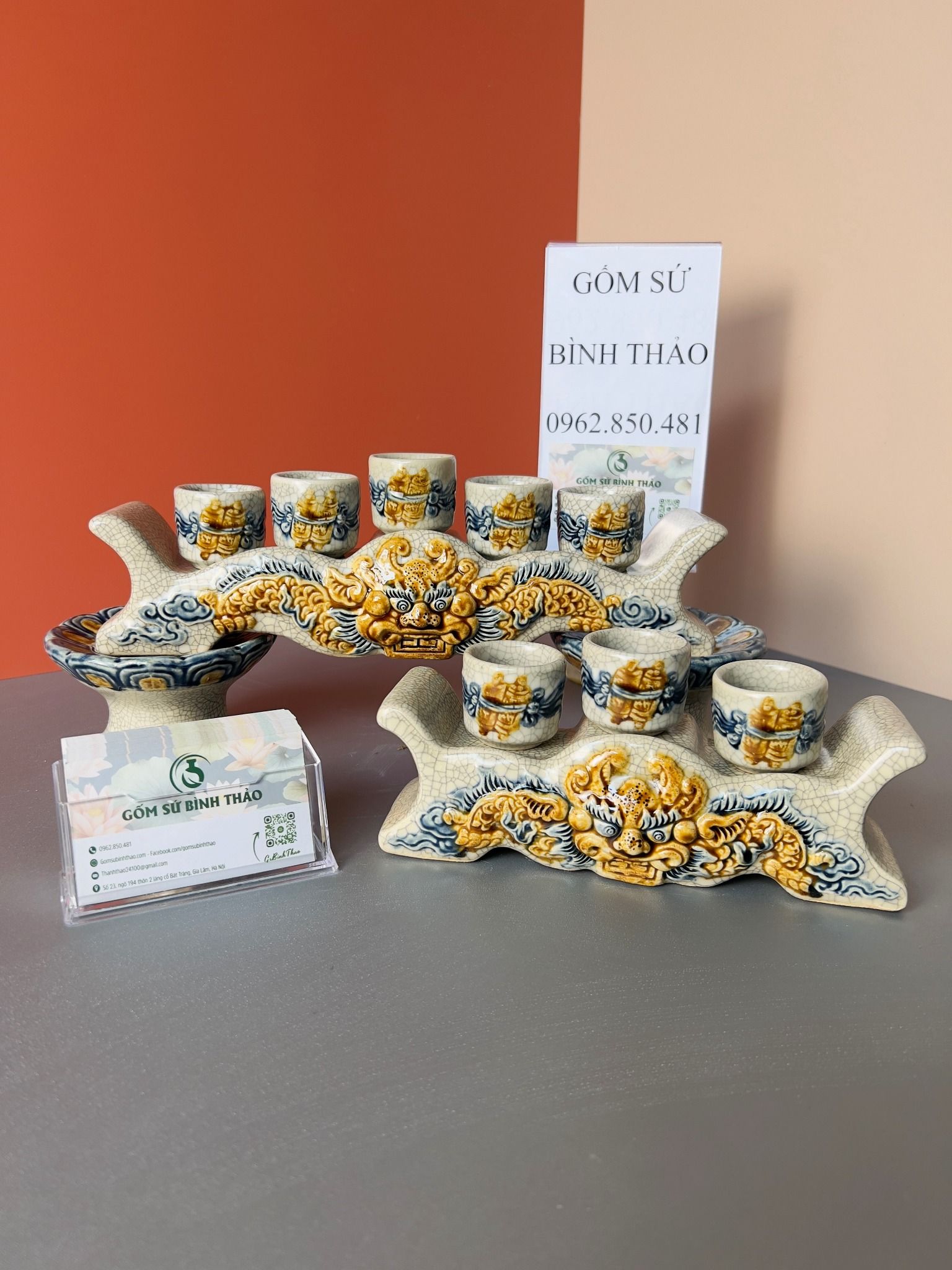 Bộ đồ thờ 3 Bát hương Gốm sứ Bát Tràng Men rạn Đắp nổi - Hàng chuẩn Nghệ nhân MRBT05