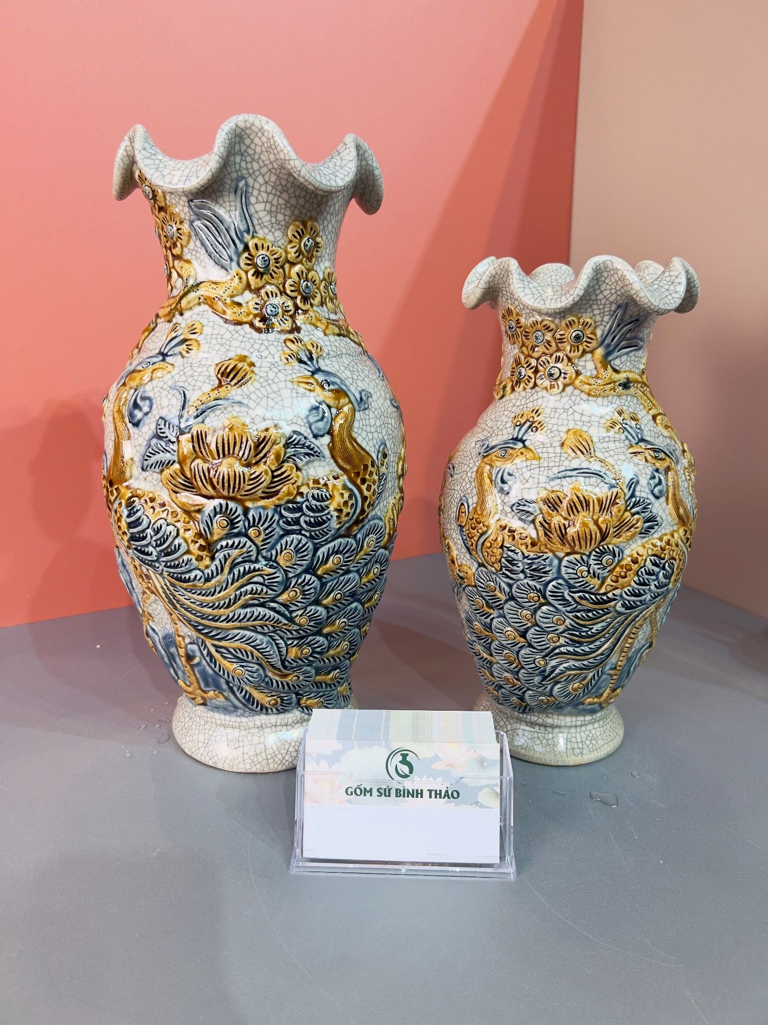 Lọ lượn Công đào Men rạn Đắp nổi PA