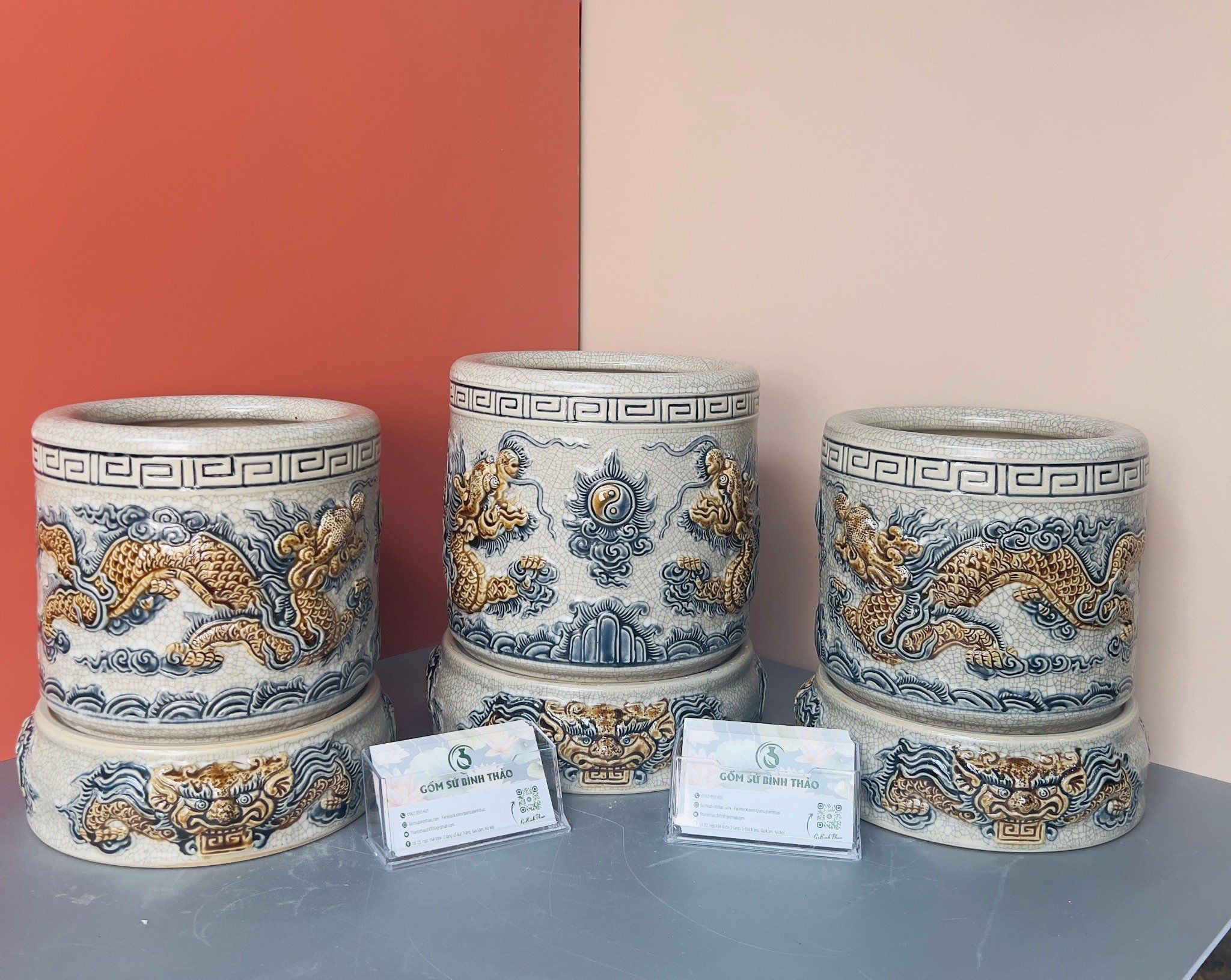 Bộ bát hương thờ Gia tiên Gốm sứ Men rạn Đắp nổi Bát Tràng BT23