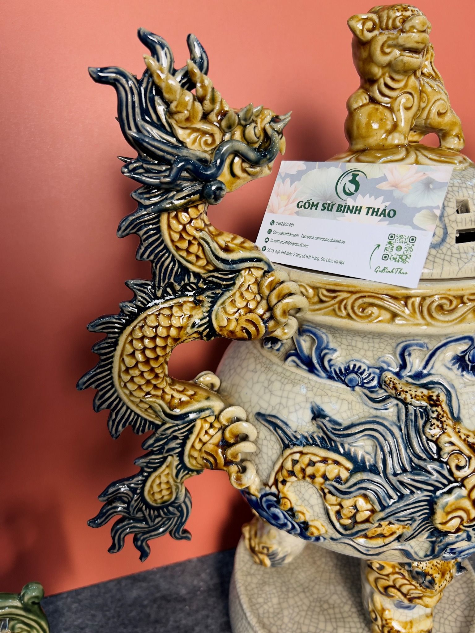 Bộ đồ thờ cúng Gia tiên Gốm sứ Bát Tràng Men rạn Đắp nổi - Hàng chuẩn Nghệ nhân MRBT02