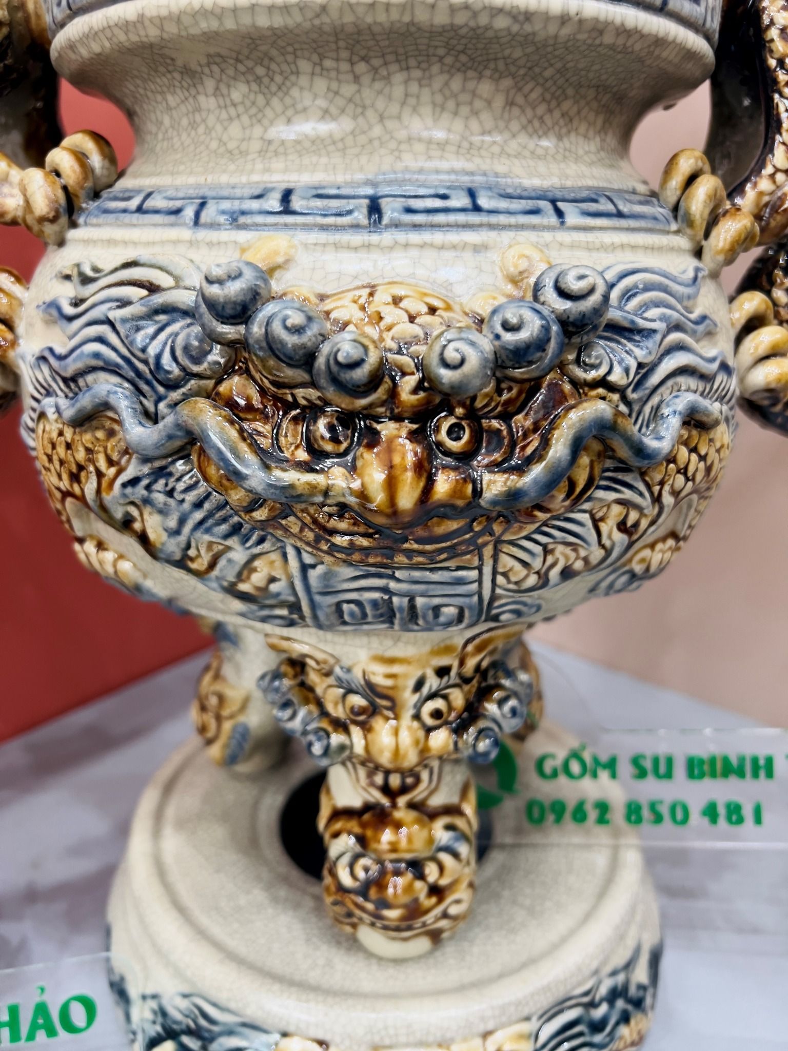 Bộ thờ Đầy đủ Đỉnh hạc Gốm sứ Bát Tràng Men rạn Đắp nổi - Hàng chuẩn Nghệ nhân MRBT04