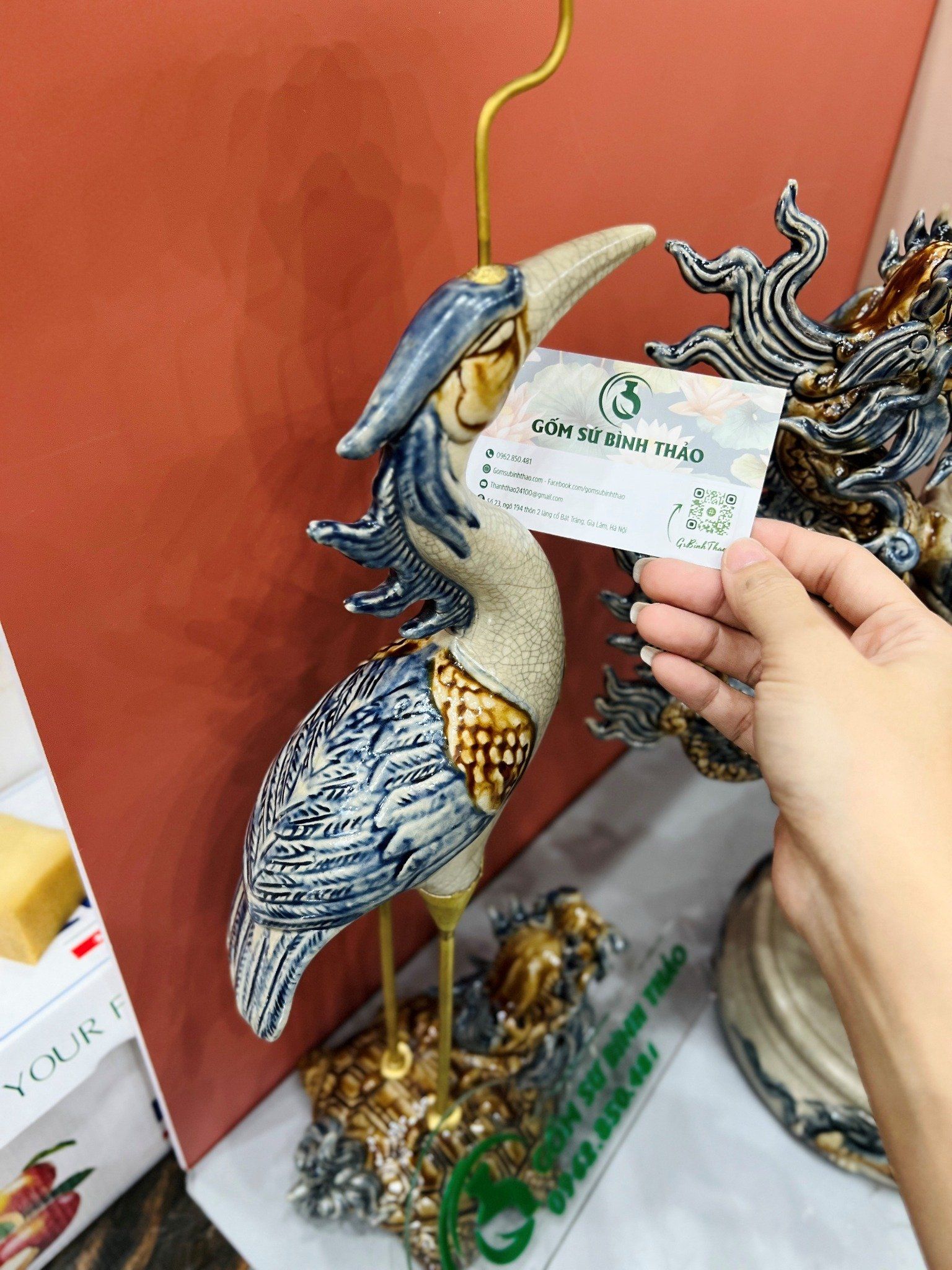 Bộ thờ Đầy đủ Đỉnh hạc Gốm sứ Bát Tràng Men rạn Đắp nổi - Hàng chuẩn Nghệ nhân MRBT04
