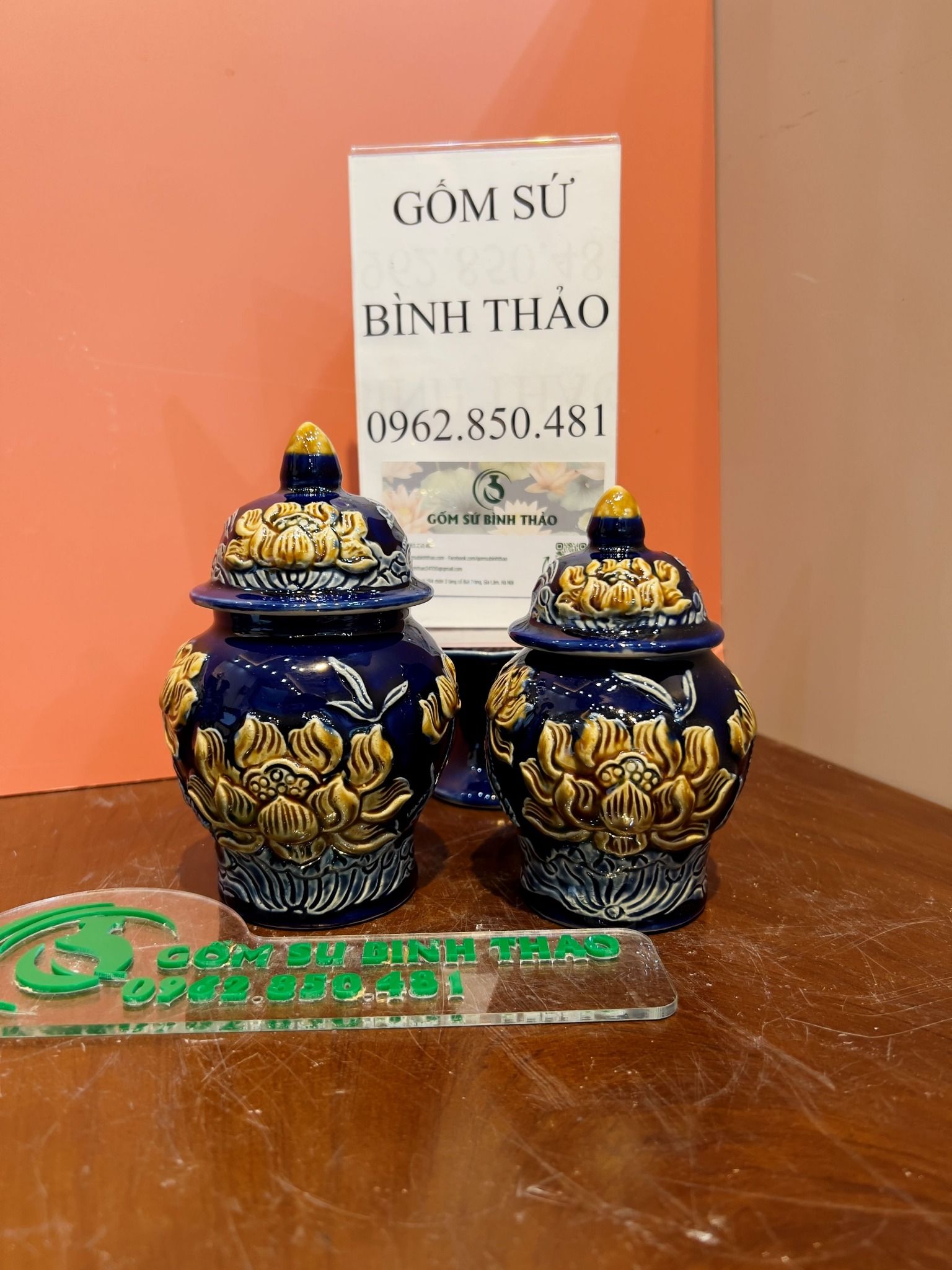 Bộ đồ thờ Gia tiên 3 Bát hương Hợp mệnh Thủy & Mộc - Gốm nghệ nhân Bát Tràng MMPA11
