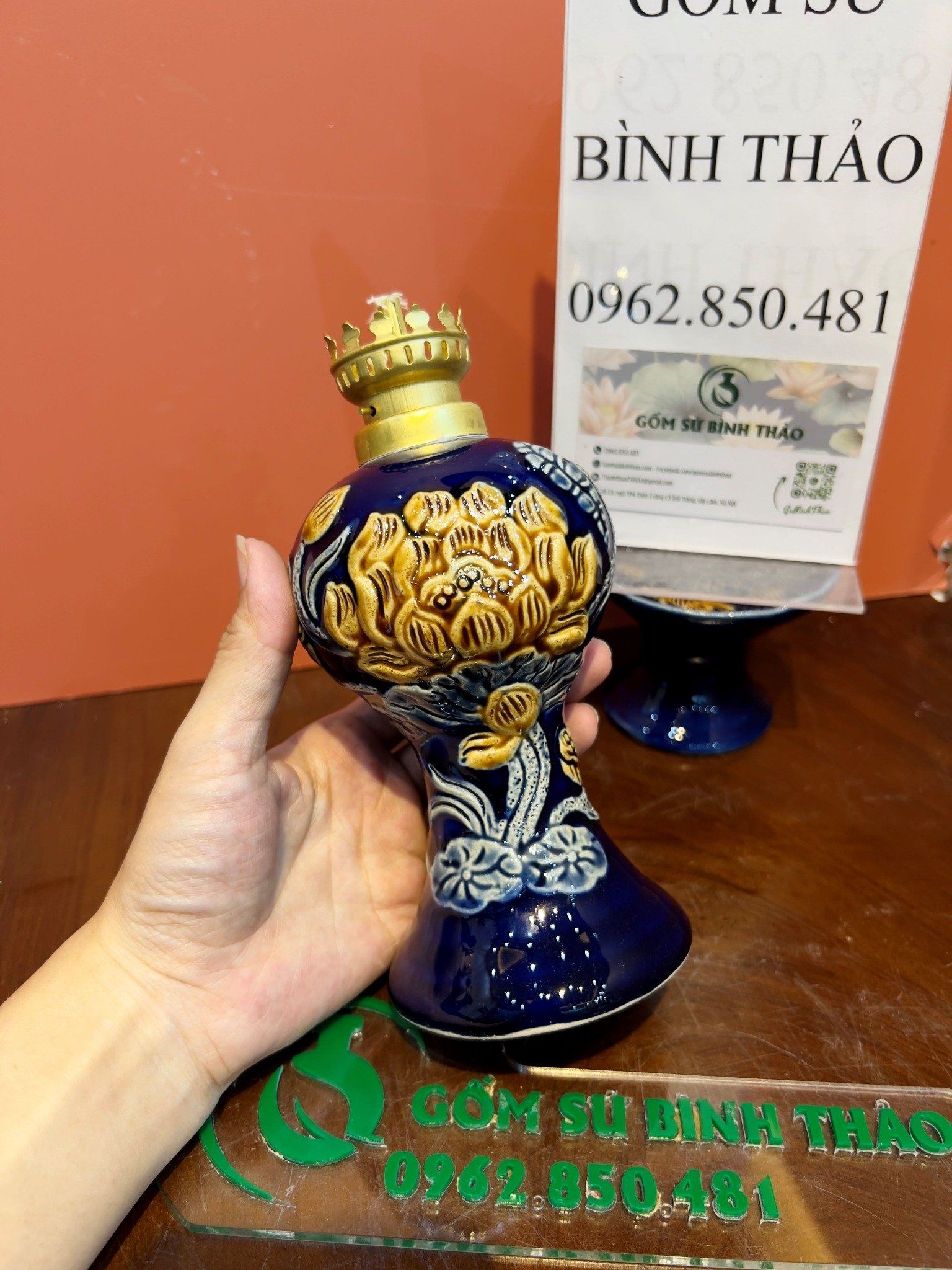 Bộ đồ thờ 1 Bát hương Hợp mệnh Thủy & Mộc - Gốm nghệ nhân Bát Tràng MMPA16
