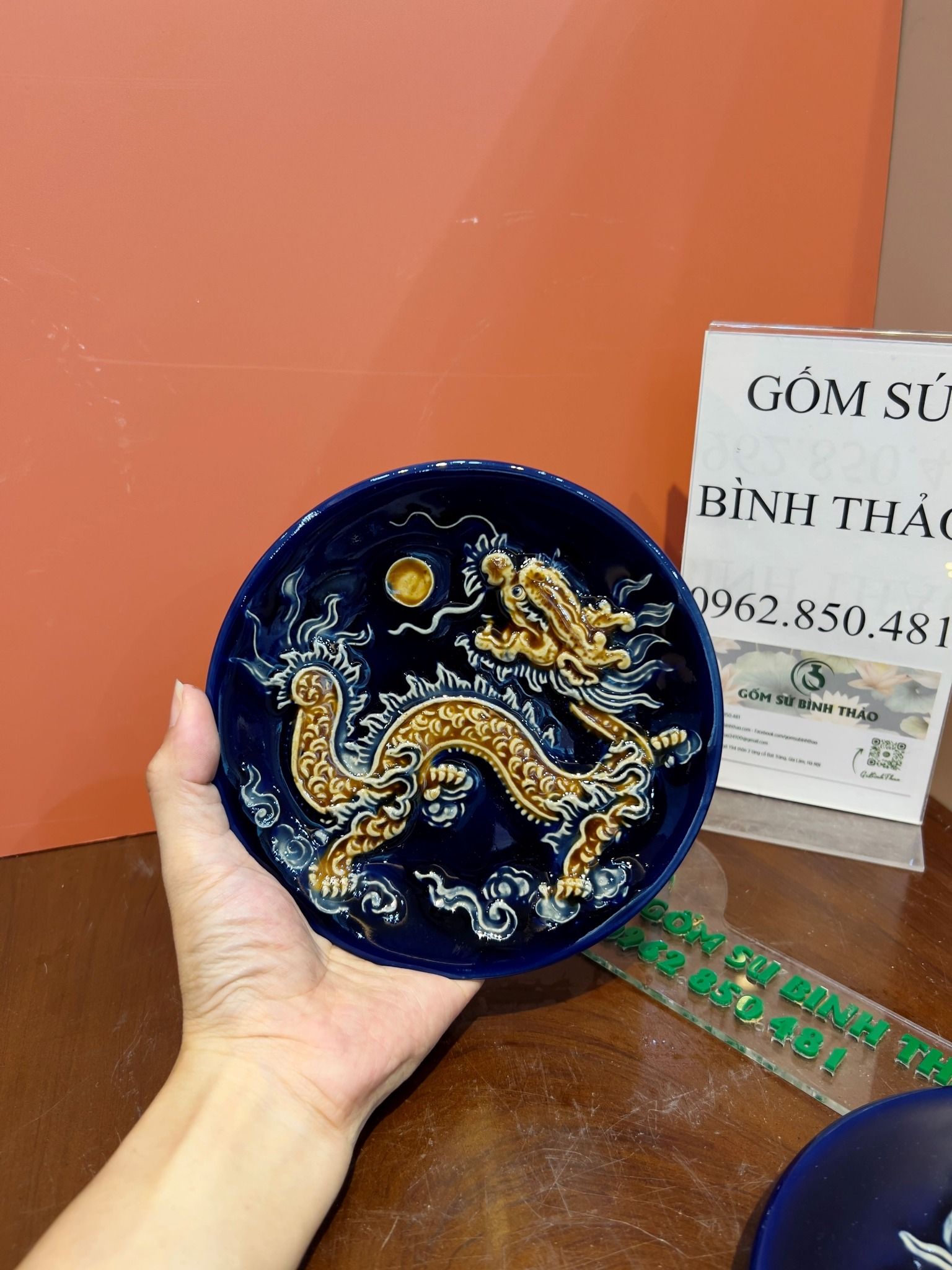 Bộ đồ thờ Gia tiên 3 Bát hương Hợp mệnh Thủy & Mộc - Gốm nghệ nhân Bát Tràng MMPA09