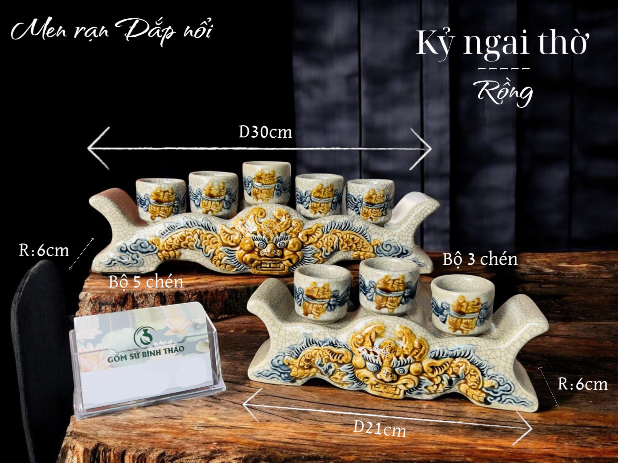 Bộ kỷ thờ dáng ngai men rạn đắp nổi Bát Tràng