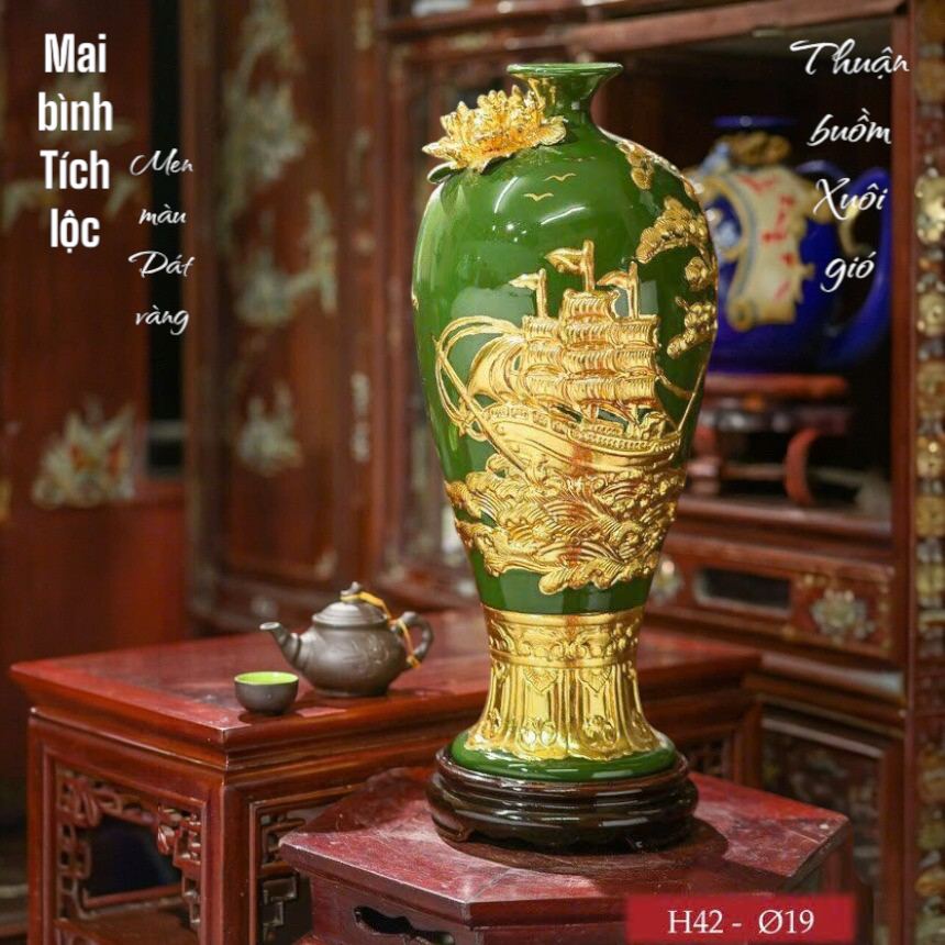 Mai bình tích lộc - Thuận buồm Xuôi gió- Họa tiết đắp nổi Dát vàng