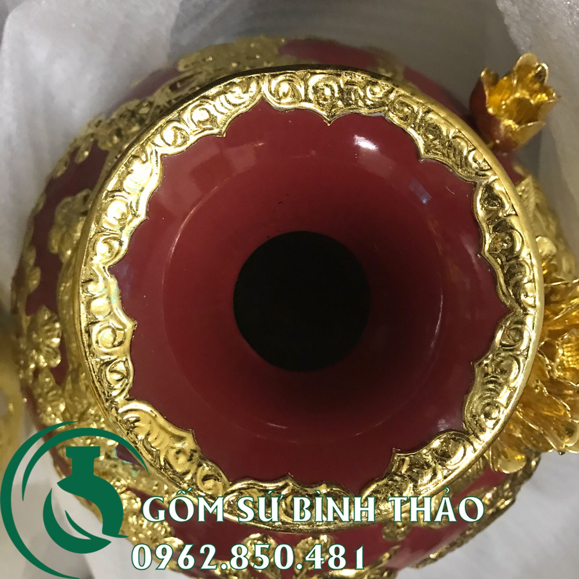 Bình mai Bát Tràng men đỏ dát vàng - công thành danh toại