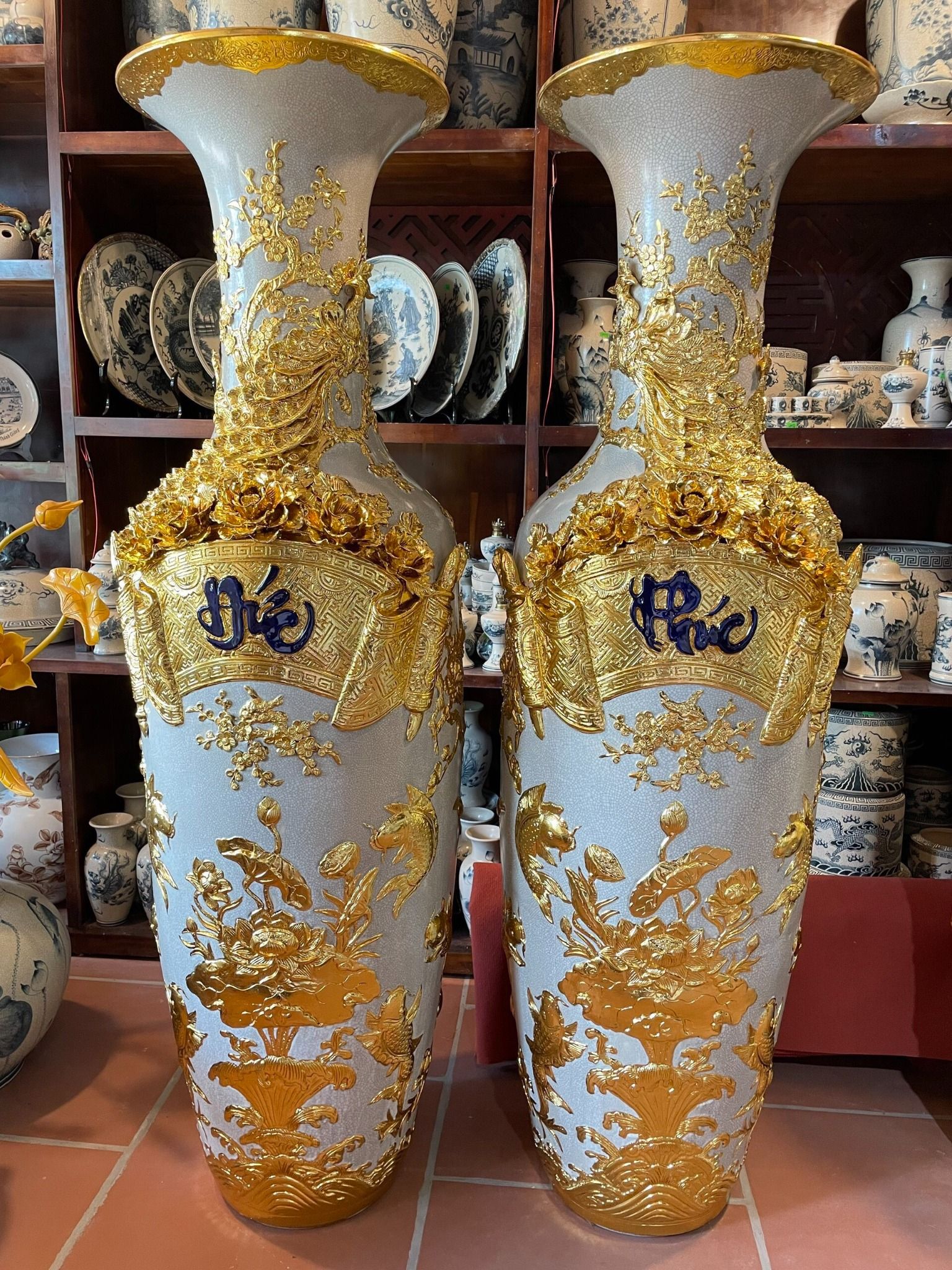 Lọ Lục bình Phúc Đức dát vàng Hàng Nghệ nhân Bát Tràng PA