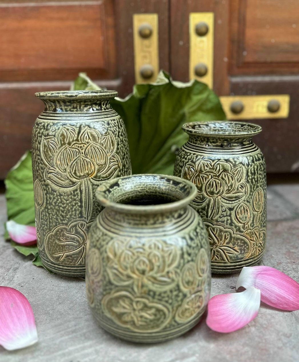 Set 3 Lọ hoa Họa tiết Sen Khắc nổi BH