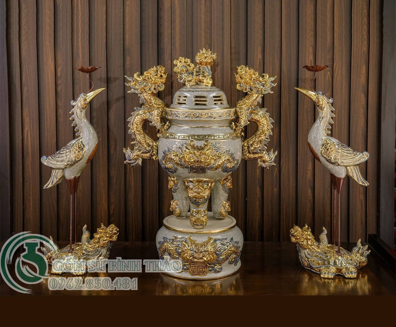 Bồ đồ thờ Đầy đủ Ngũ sự Gốm sứ Bát Tràng Vẽ Vàng 24K Cao cấp Men rạn Đắp nổi - Hàng Nghệ nhân MRVV02