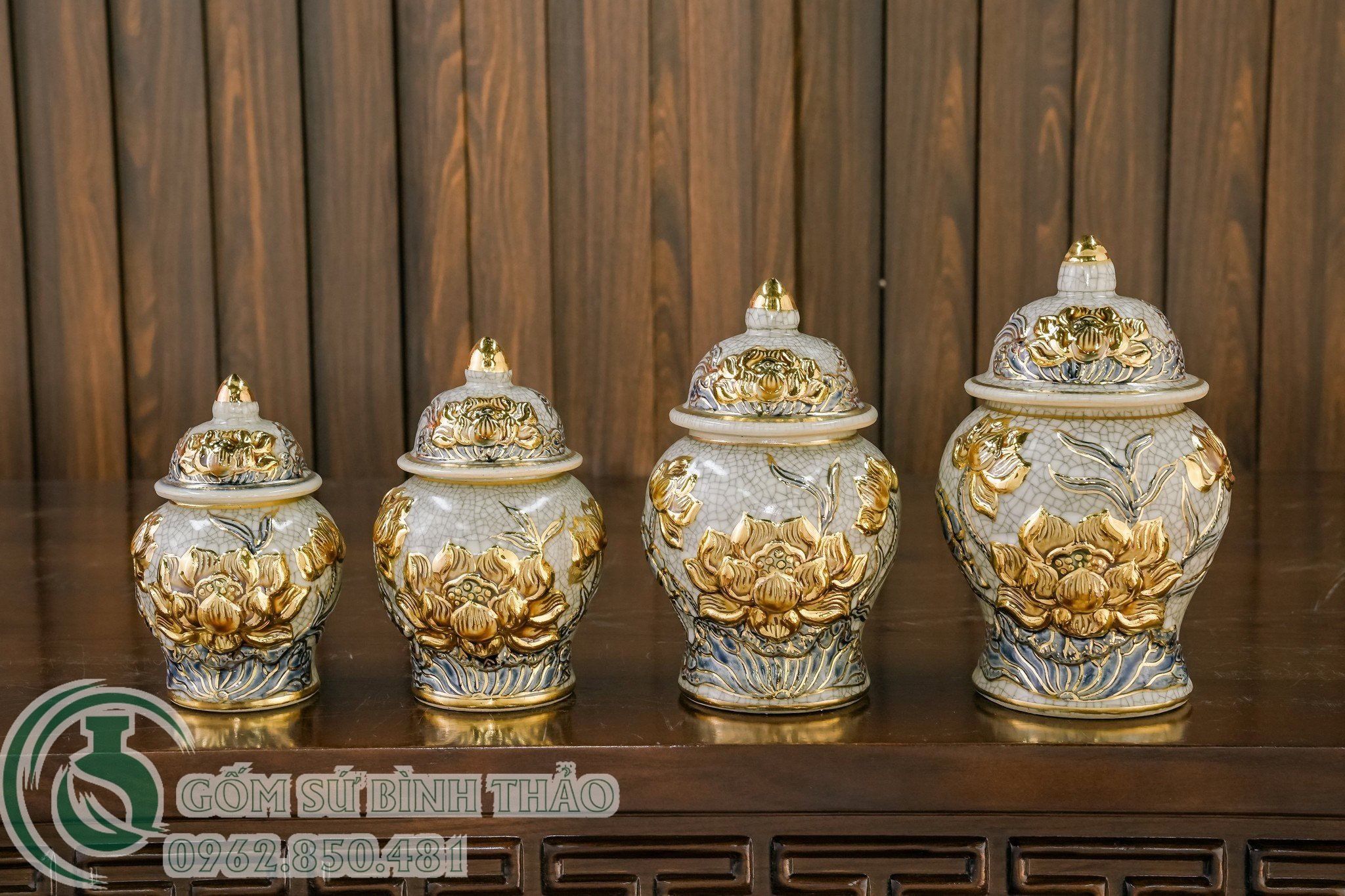 Bộ đồ thờ Bát Tràng Vẽ Vàng 24K Cao cấp Men rạn Đắp nổi - Hàng Nghệ nhân MRVV11
