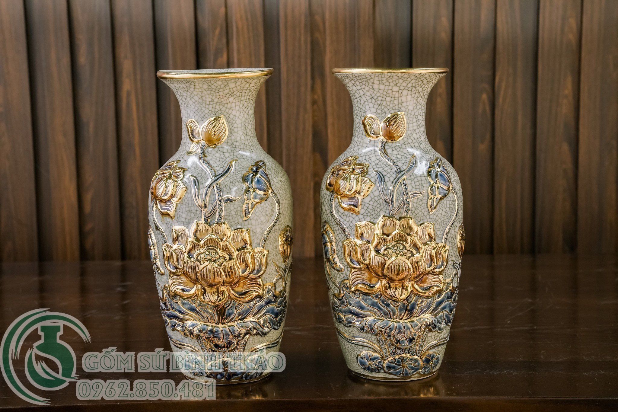 Bộ đồ thờ hoa sen Gốm sứ Bát Tràng Vẽ Vàng 24K Cao cấp Men rạn Đắp nổi - Hàng Nghệ nhân MRVV07