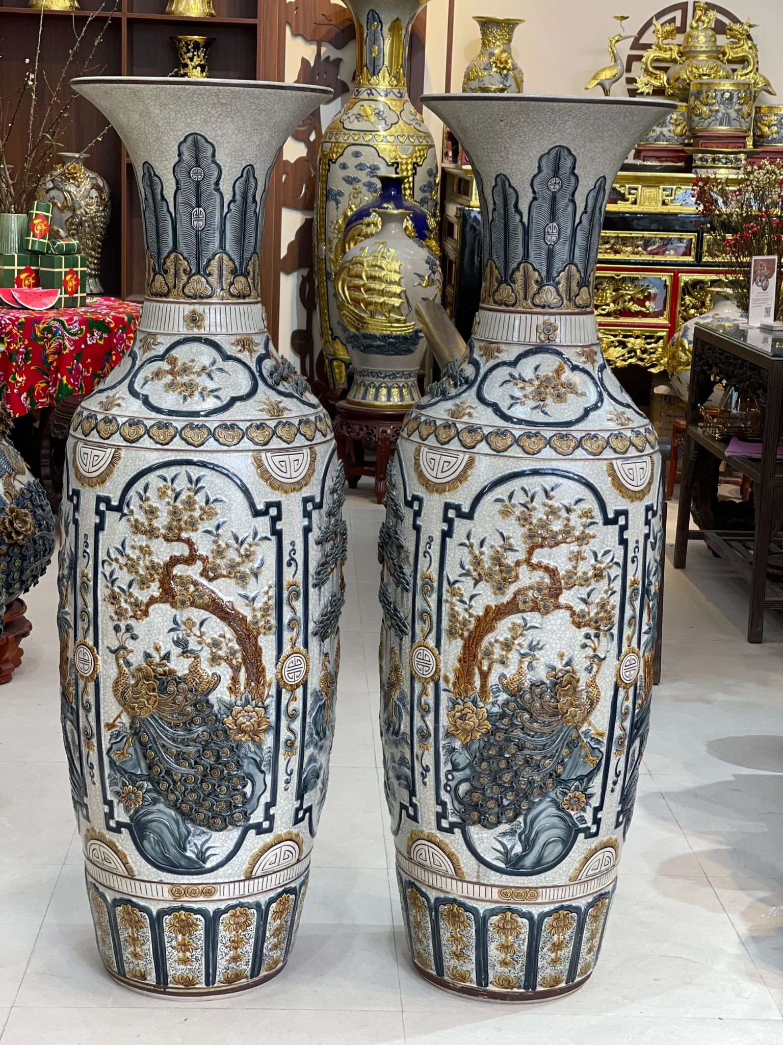 Lọ Lục Bình Tứ Cảnh Men rạn Đắp nổi - Gốm Nghệ nhân Bát Tràng