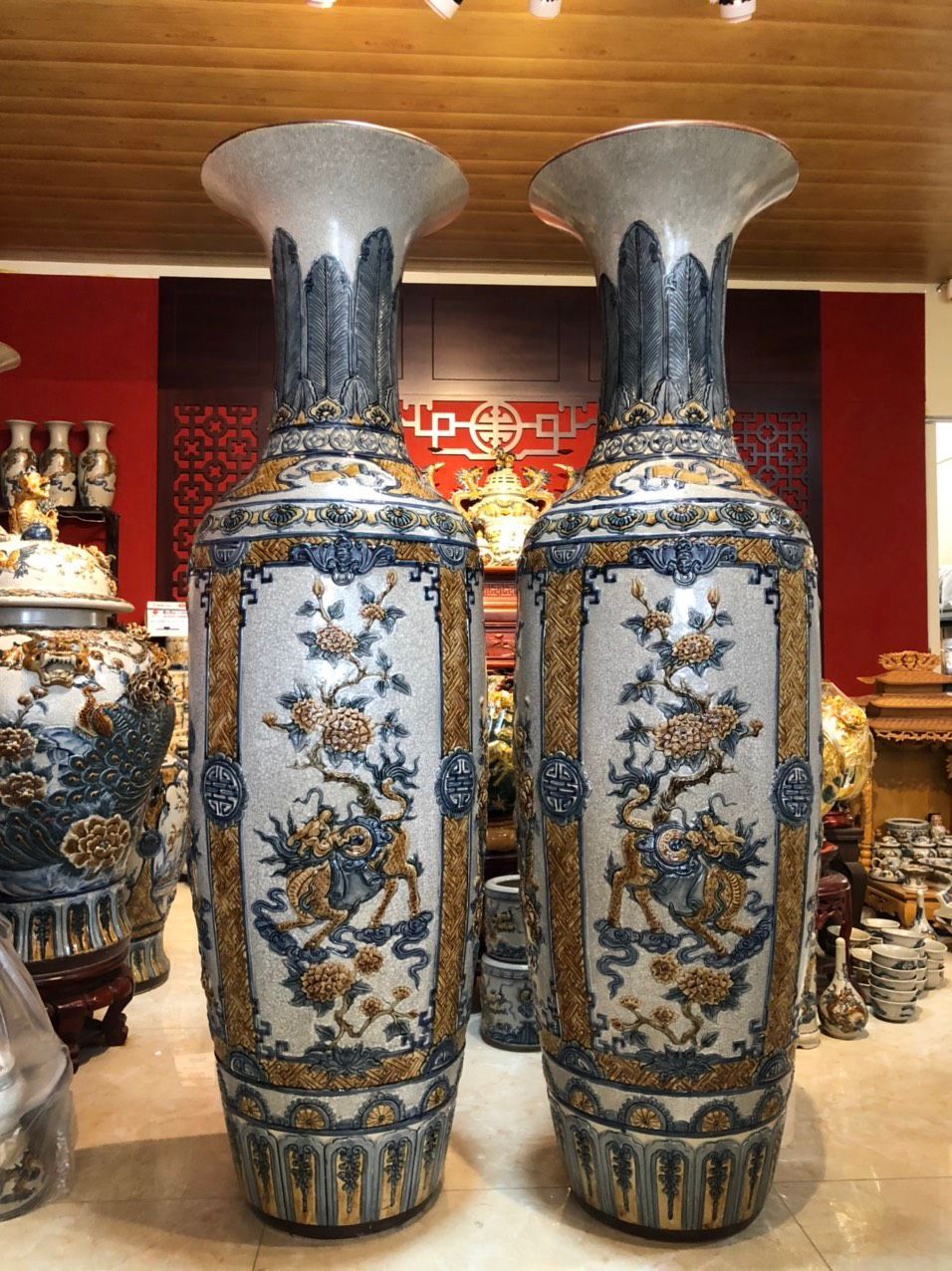 Lọ Lục Bình Tứ Linh Men rạn Đắp nổi - Gốm Nghệ nhân Bát Tràng
