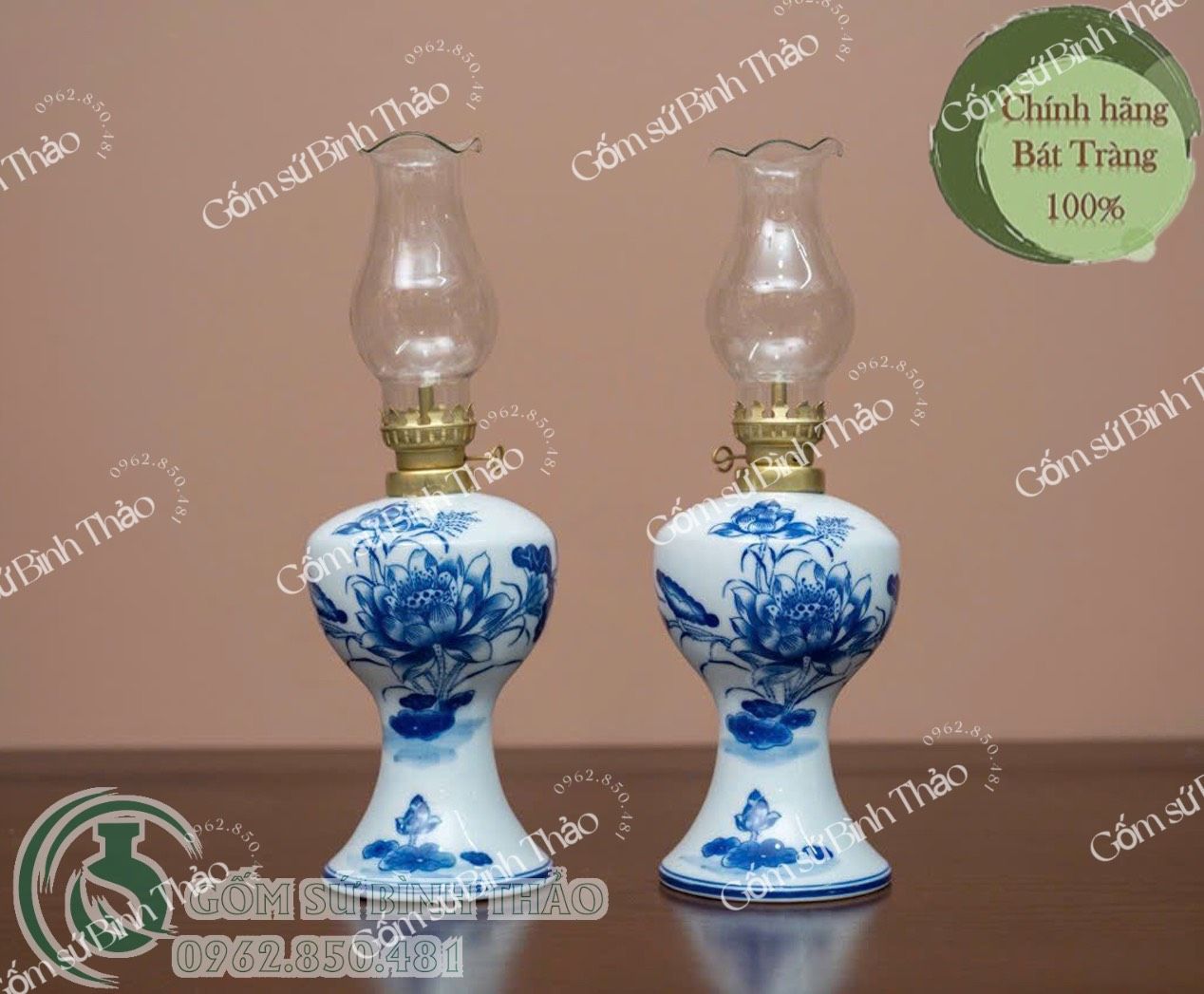 Đèn dầu Sen Men trắng Họa tiết sen TY