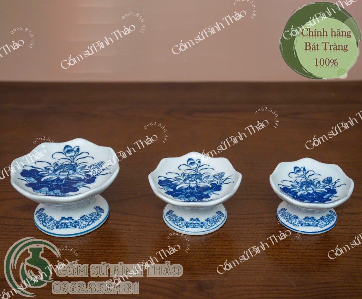 Bộ đồ thờ Bát Tràng men Trắng Họa tiết Lam TY1BH001