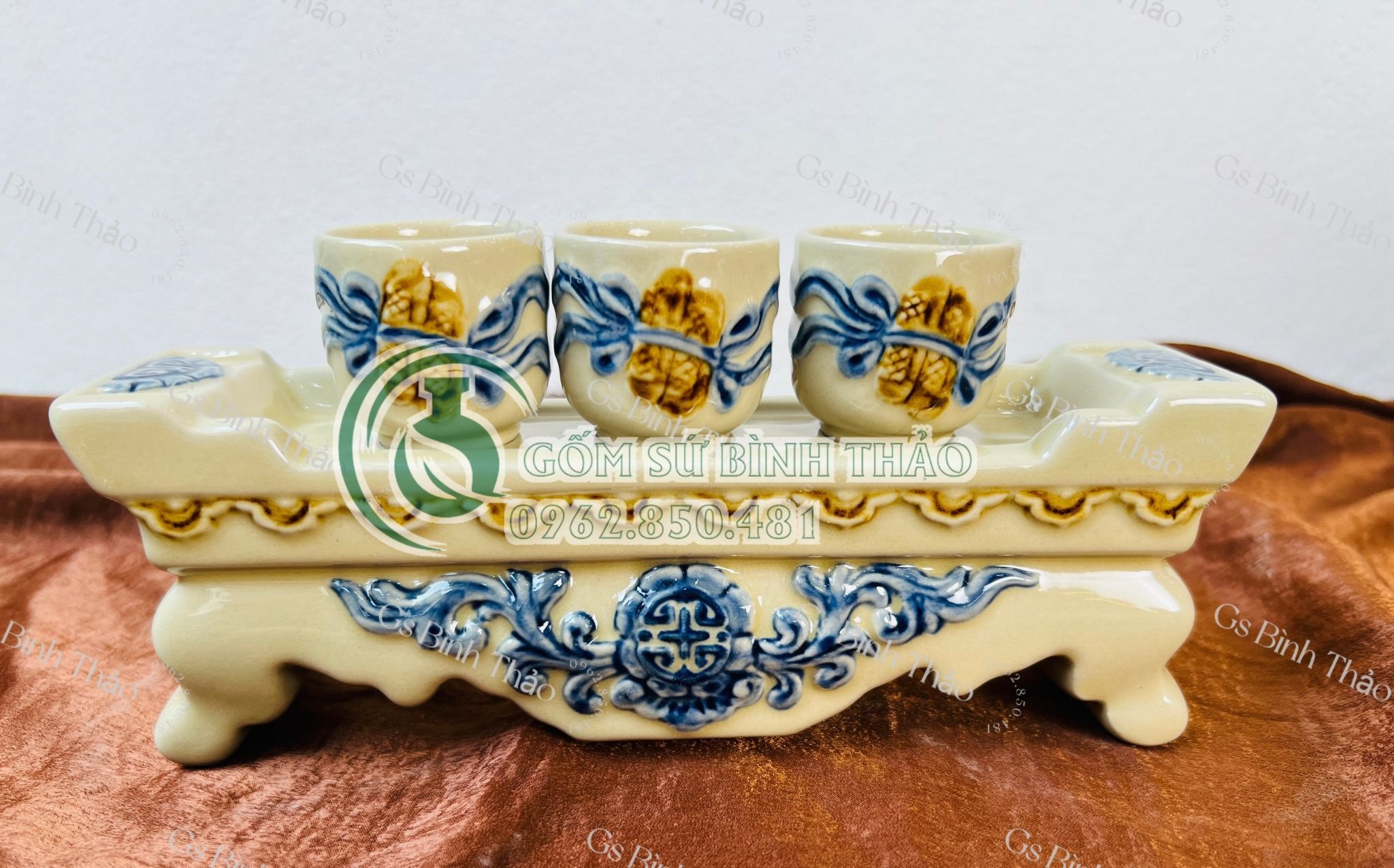 Đồ thờ Gốm sứ Bát Tràng Cao cấp Men Hoàng Thổ đắp nổi - Hàng Nghệ nhân HTDM11