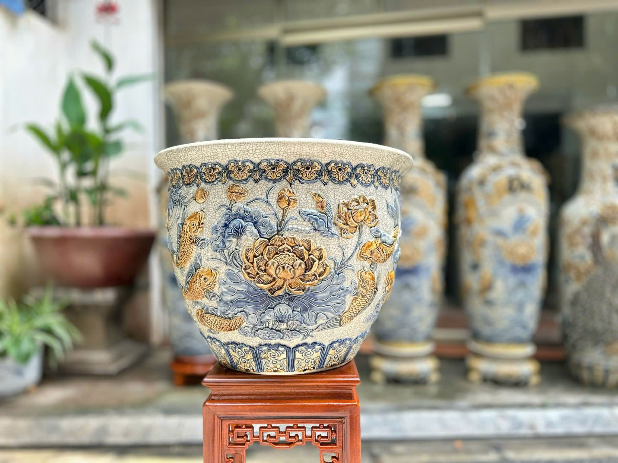 Cặp Thống Cửu ngư Liên Hoa Men rạn đắp nổi tinh xảo gốm sứ Bát Tràng MRDAV
