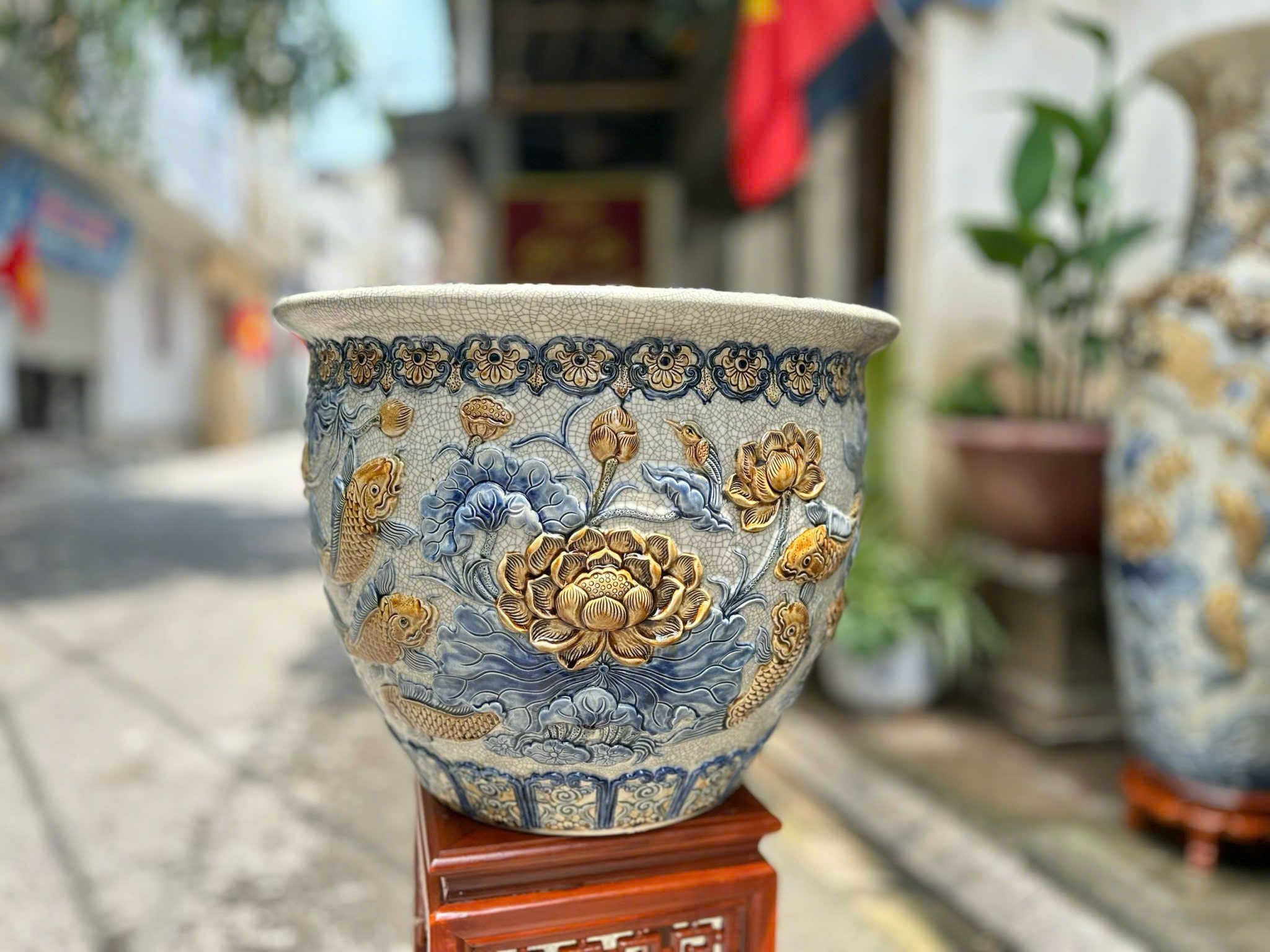 Cặp Thống Cửu ngư Liên Hoa Men rạn đắp nổi tinh xảo gốm sứ Bát Tràng MRDAV