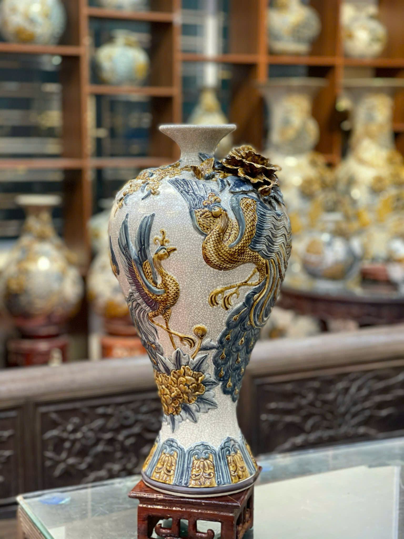 Đùi dế Công đào Đắp nổi