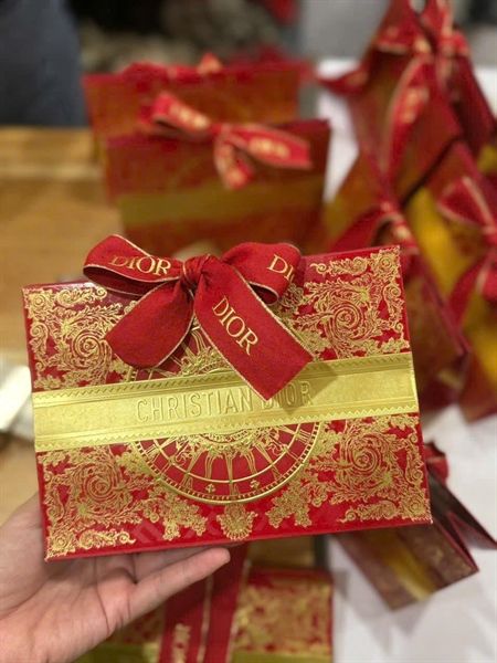 Túi Giấy Dior Christian Nơ Ruy Băng Đỏ 2025 19.5x14x7