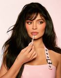 Vỉ Son Lì Kylie Cosmetics Matte Liquid Lipstick - Màu 300